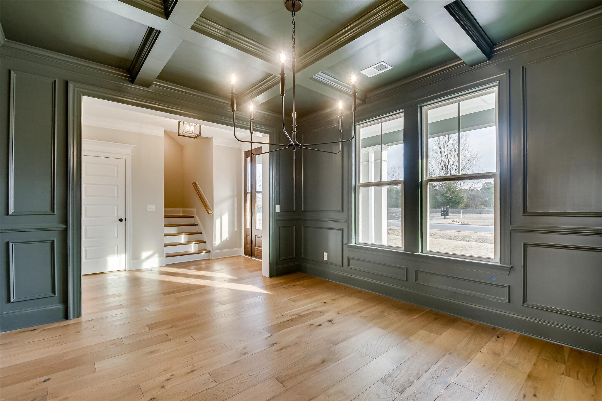 1153 Meandering Trail