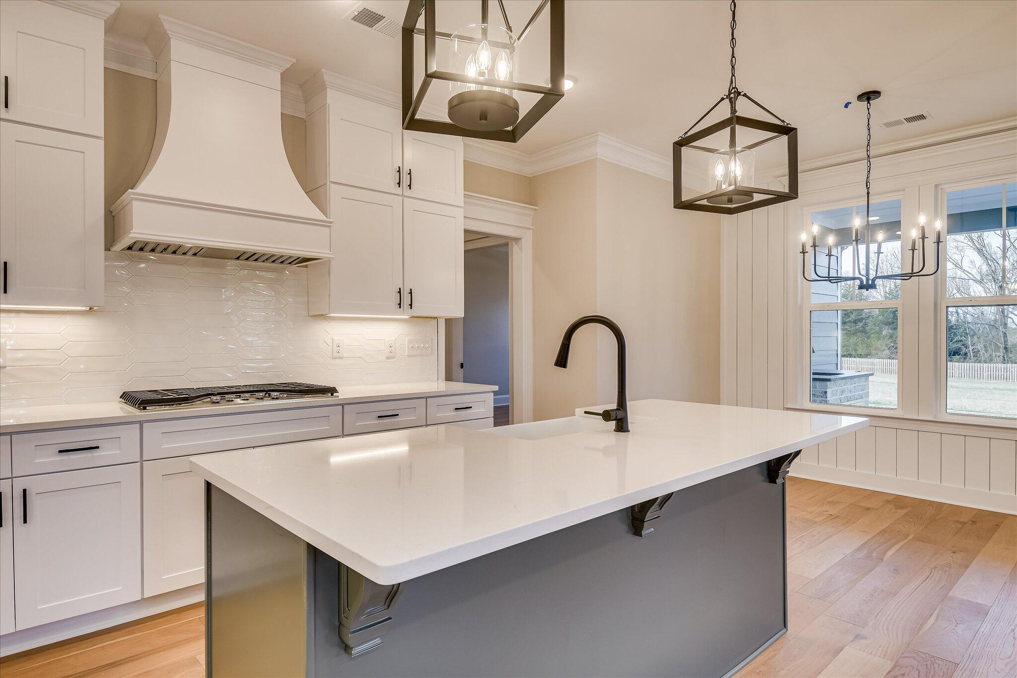 1153 Meandering Trail