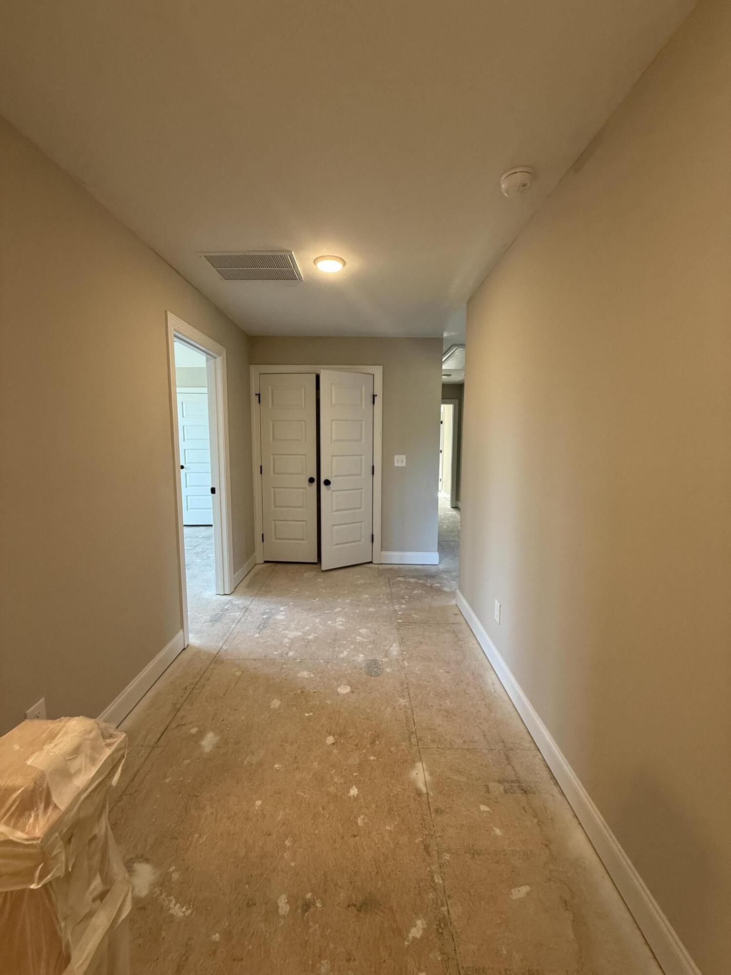 1153 Meandering Trail