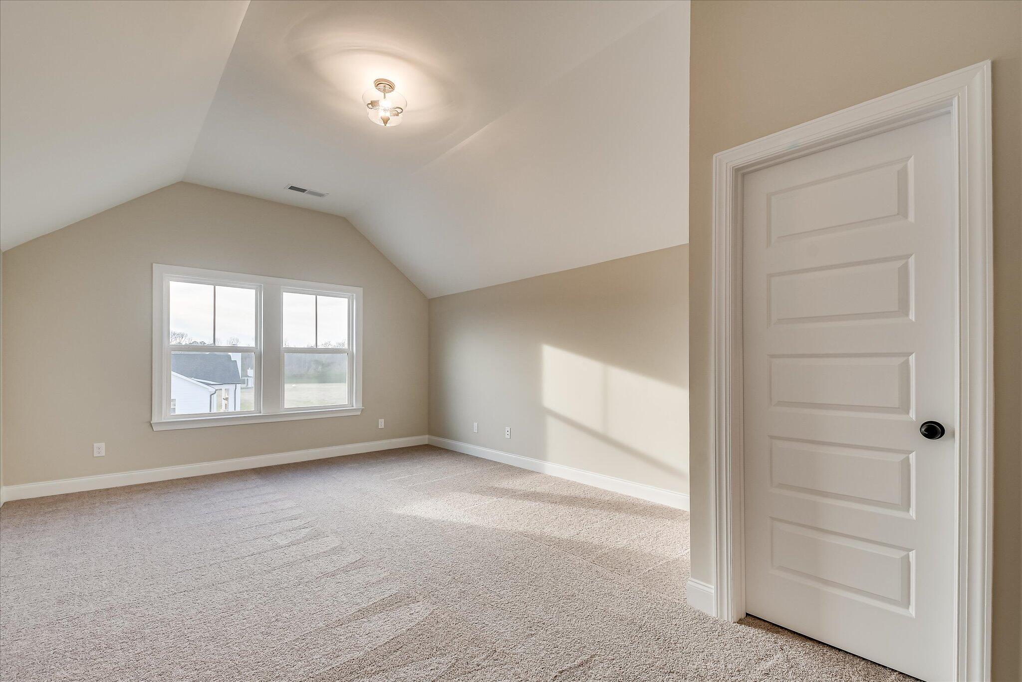 1153 Meandering Trail