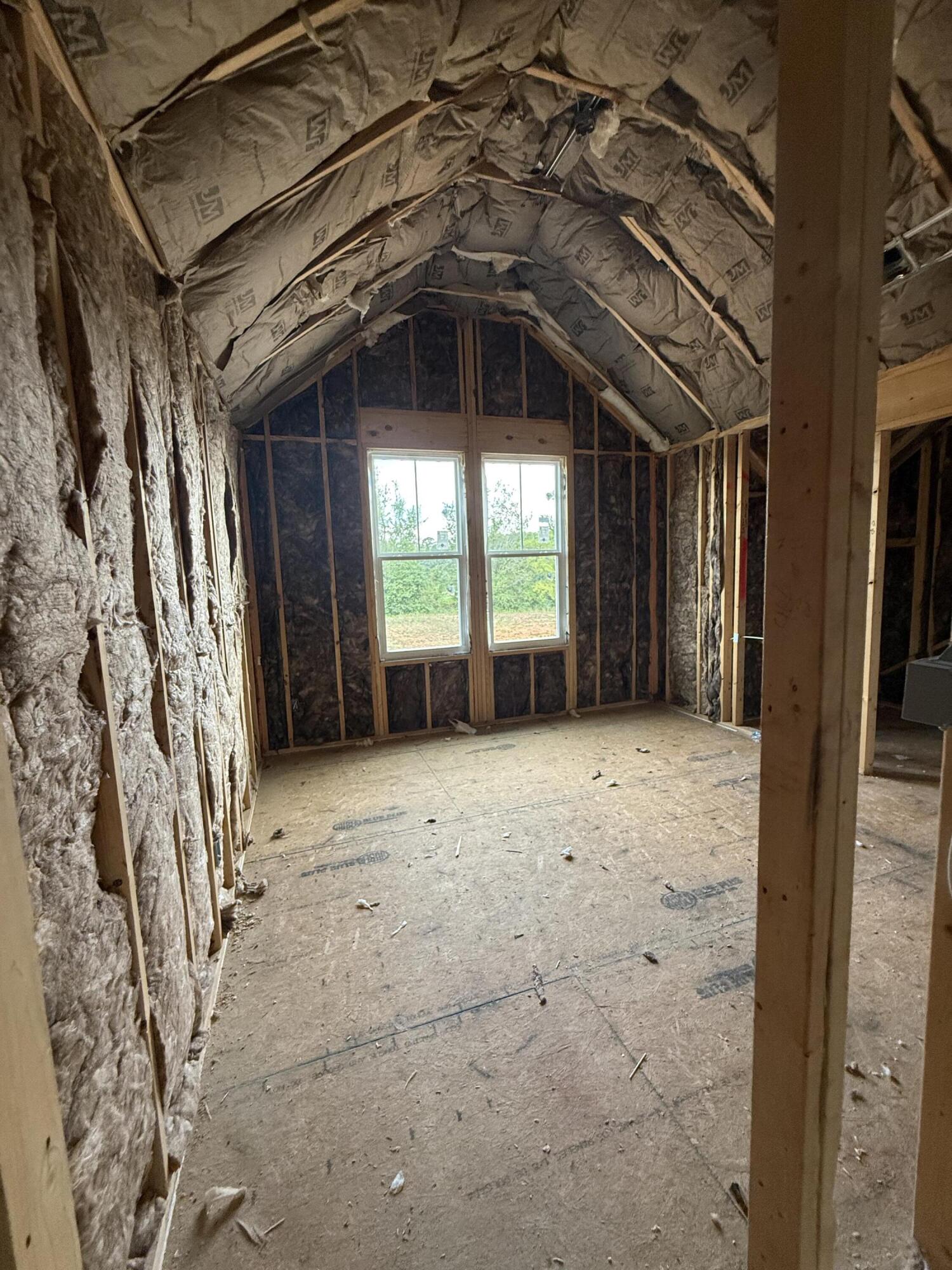 1153 Meandering Trail