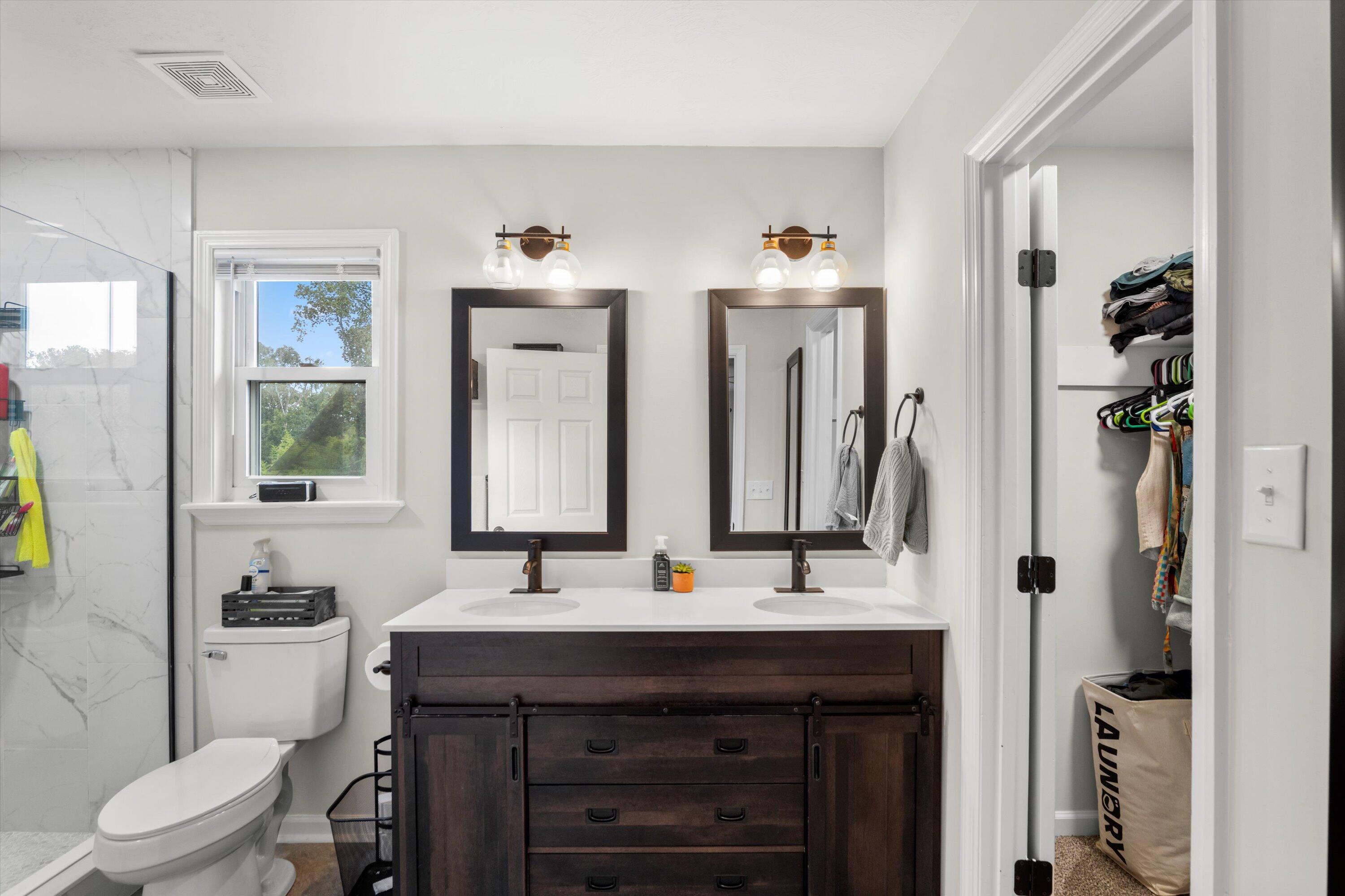 499 W Crystal Creek W Creek