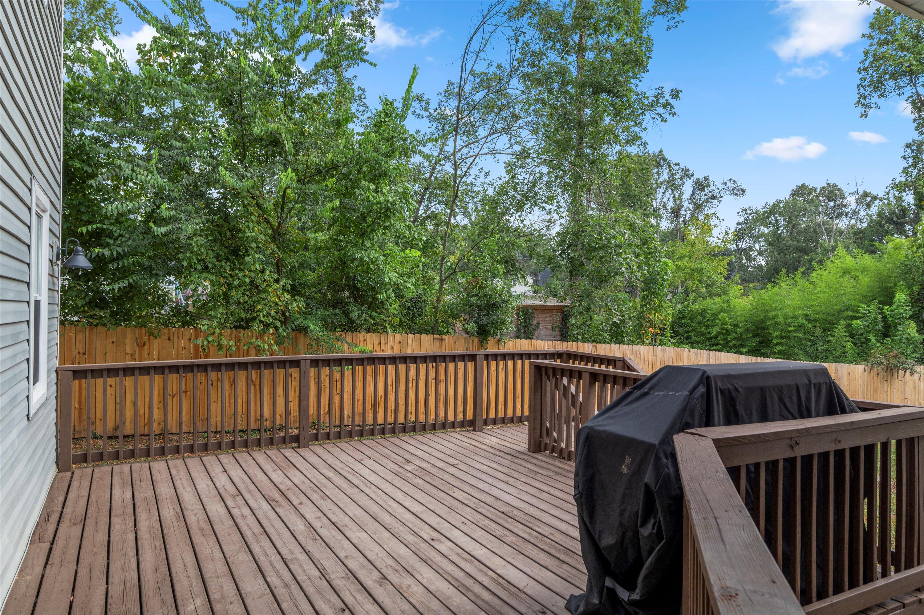 499 W Crystal Creek W Creek