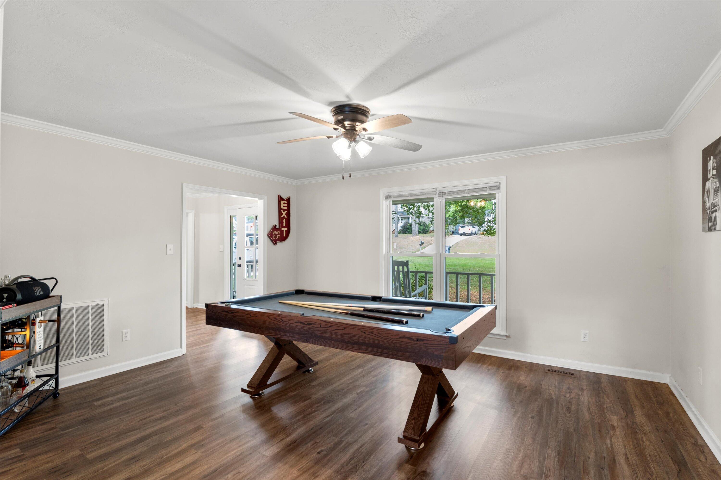 499 W Crystal Creek W Creek