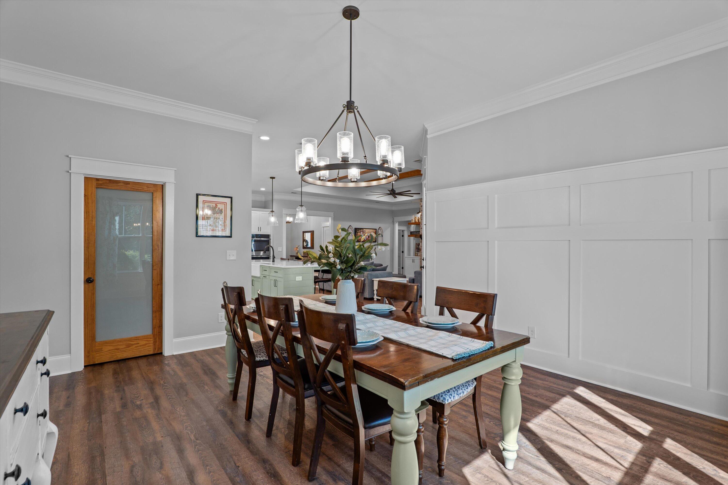 390 Shagbark Way Way