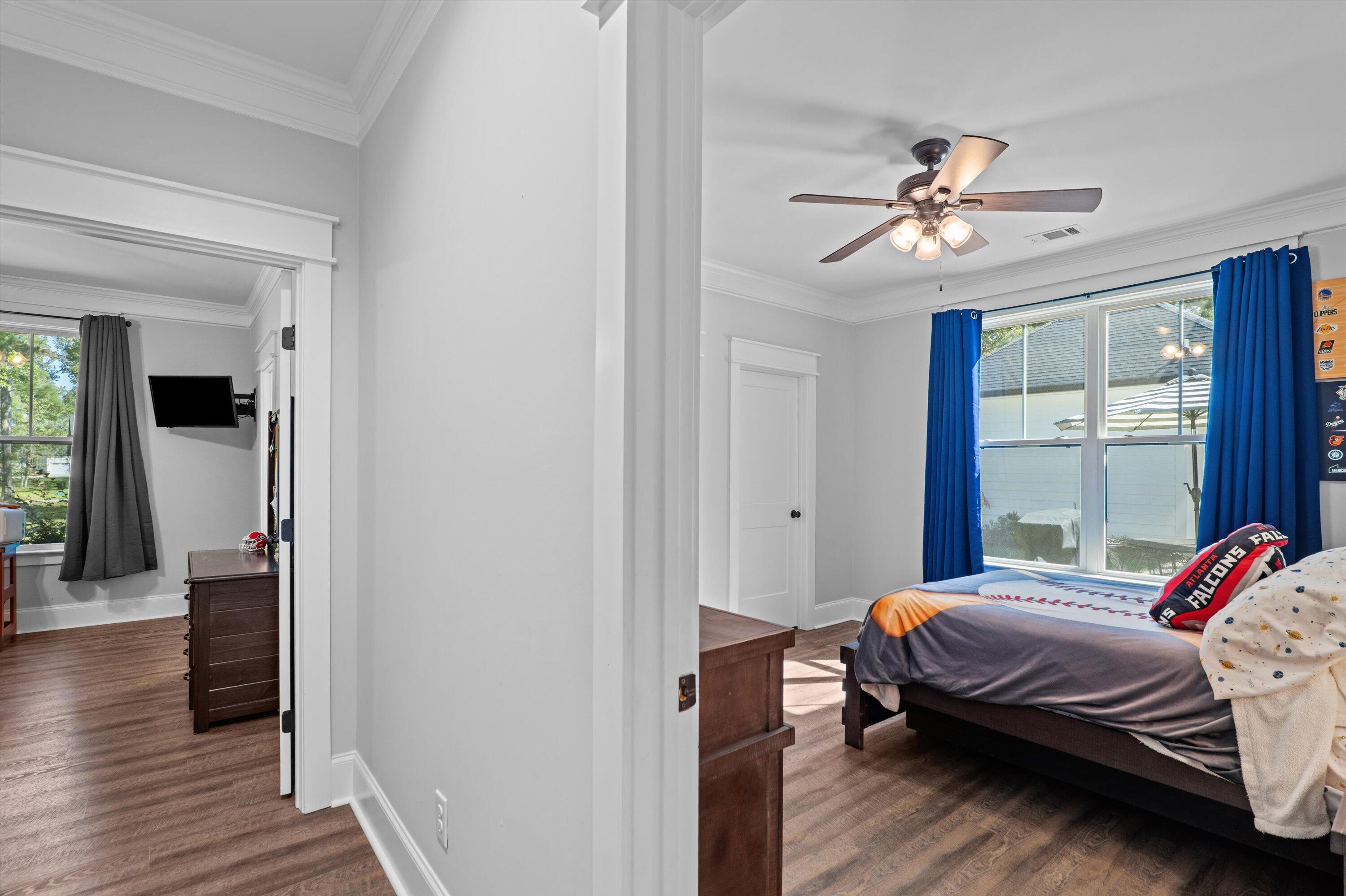 390 Shagbark Way Way