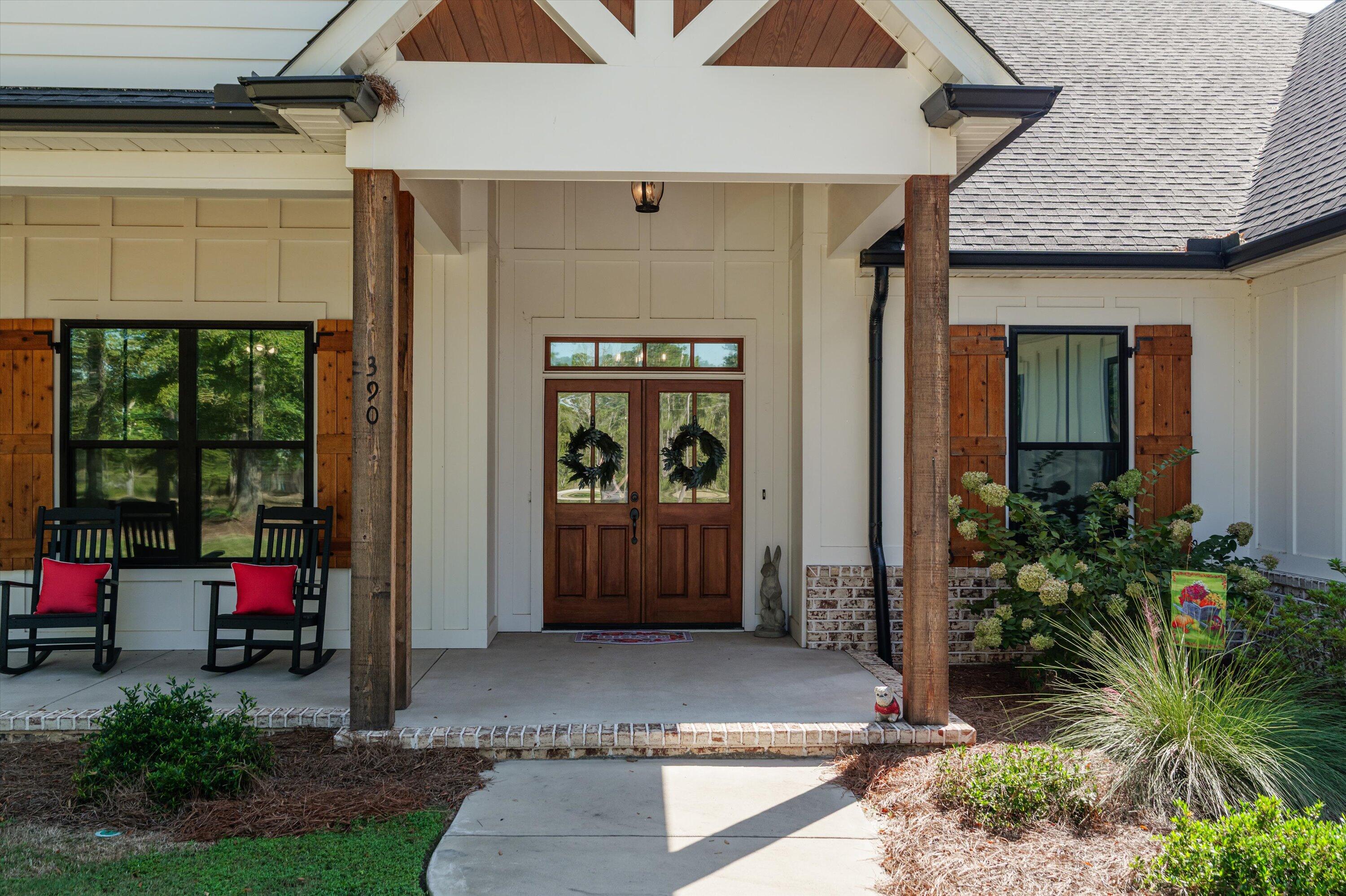 390 Shagbark Way Way