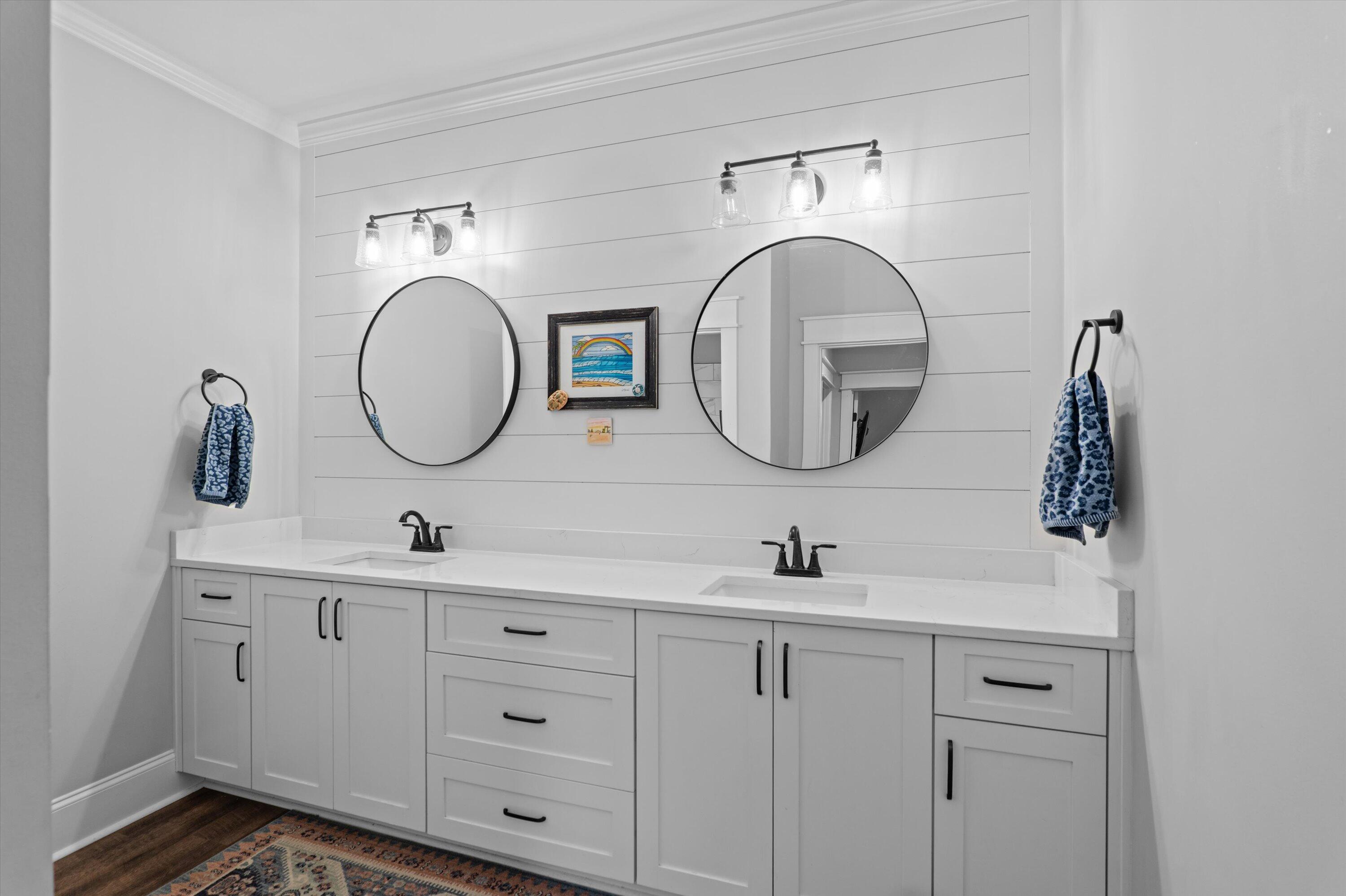 390 Shagbark Way Way