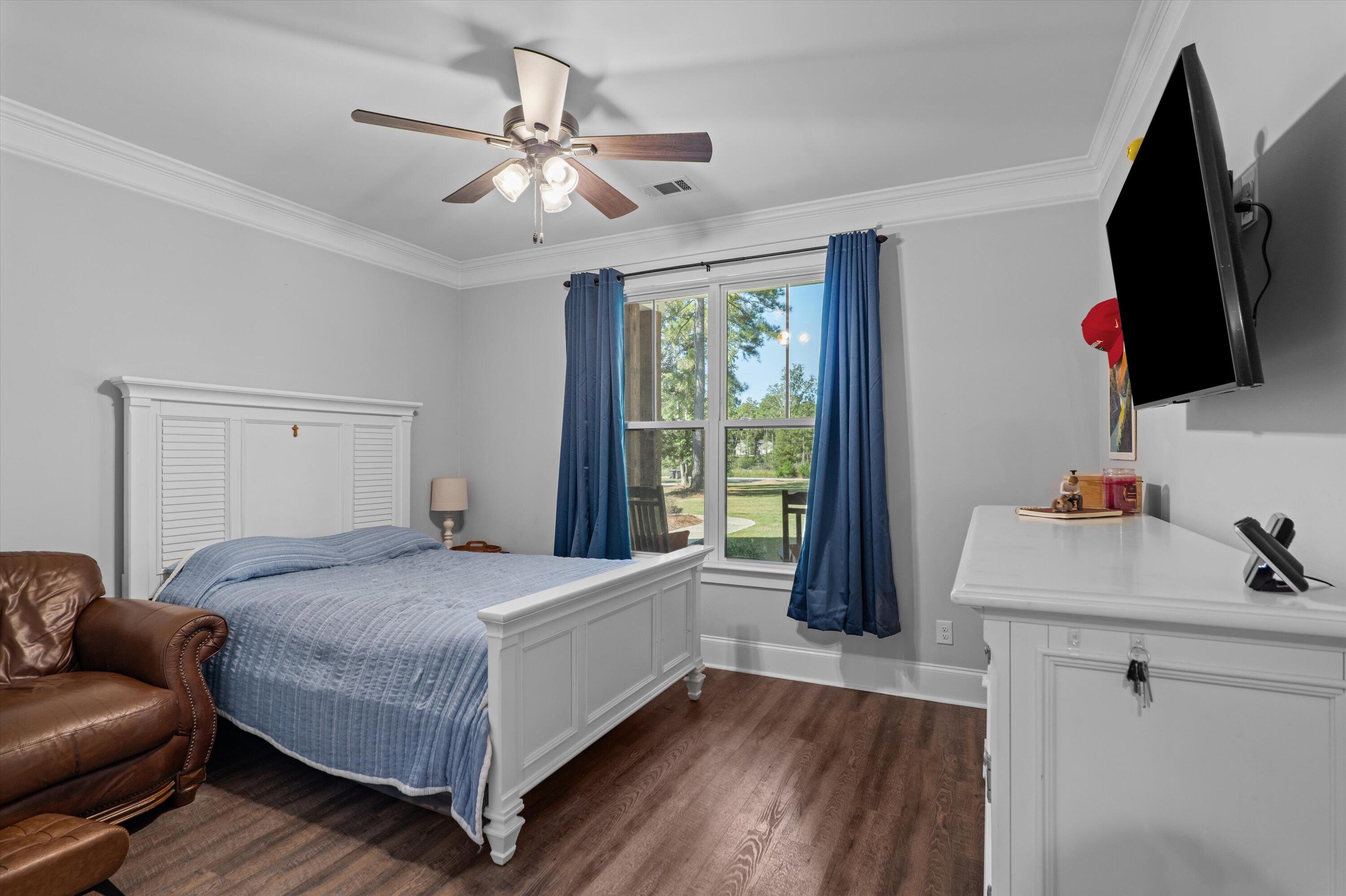 390 Shagbark Way Way