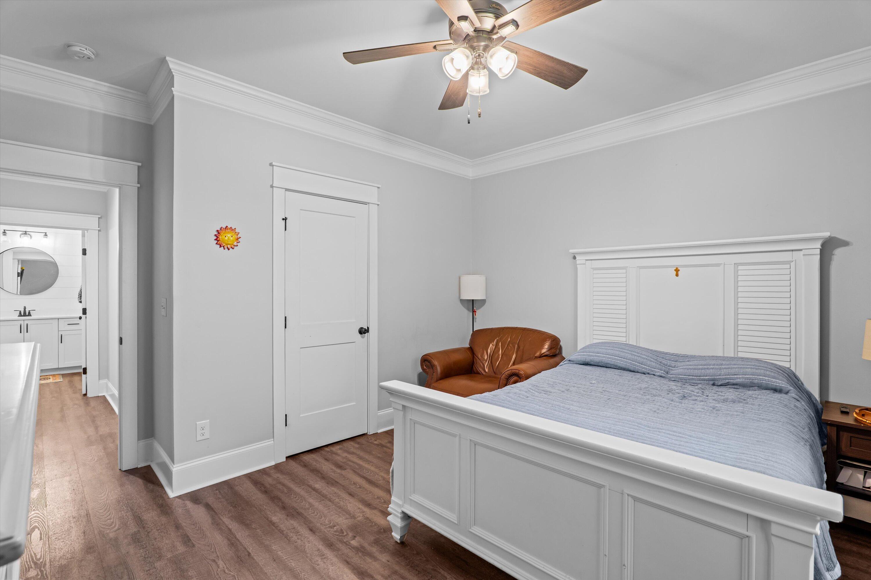 390 Shagbark Way Way