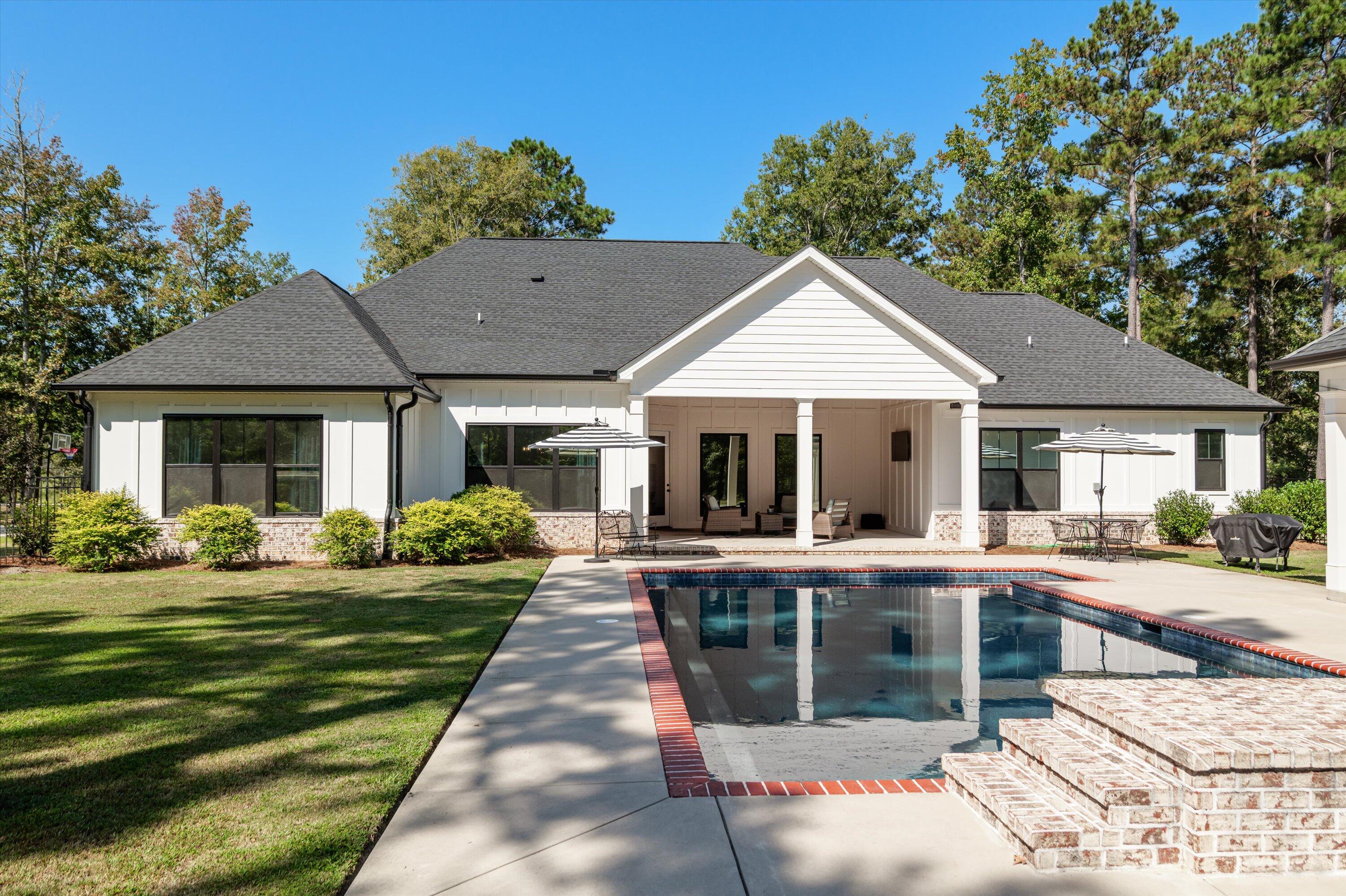 390 Shagbark Way Way