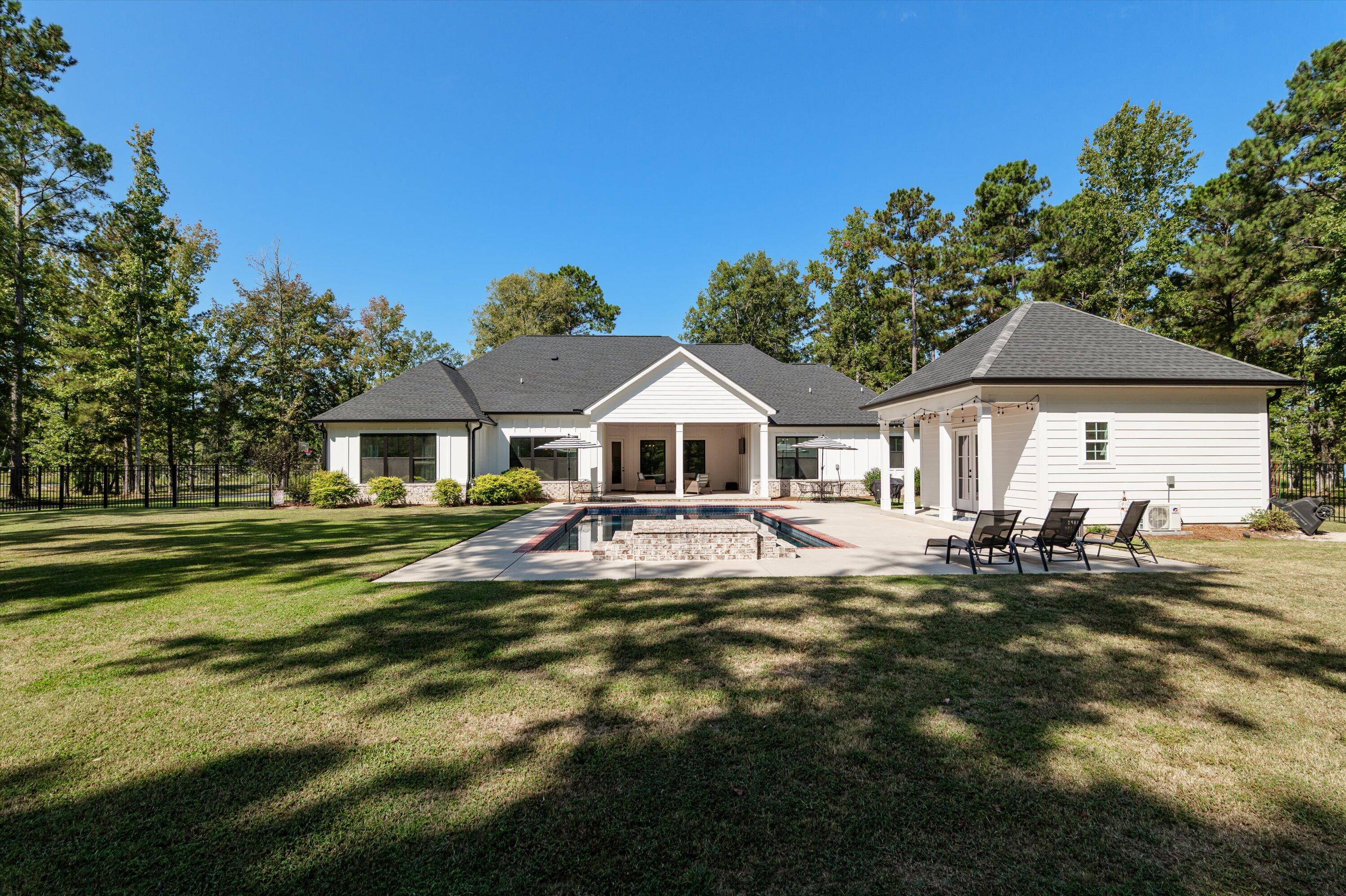 390 Shagbark Way Way