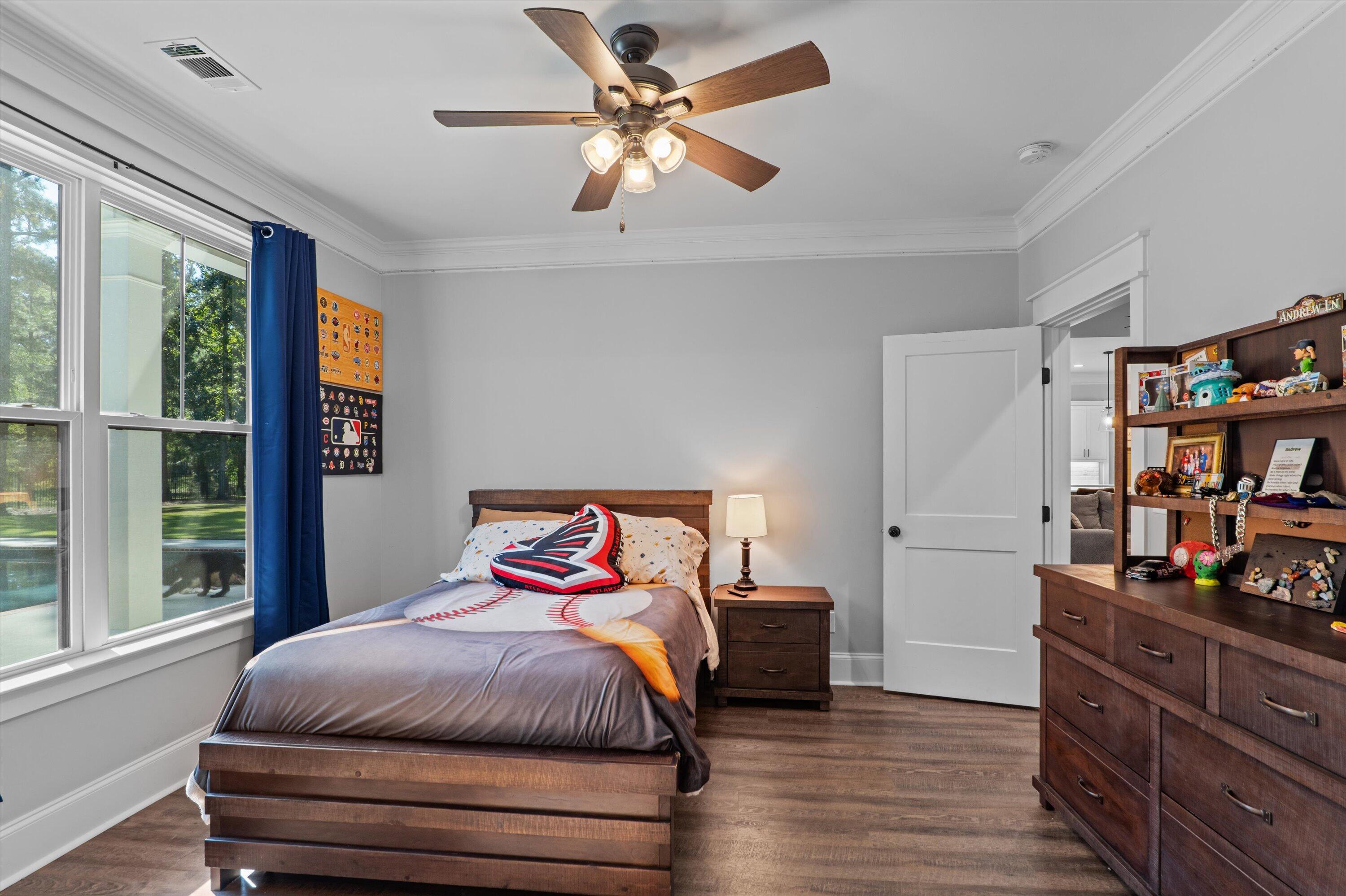 390 Shagbark Way Way