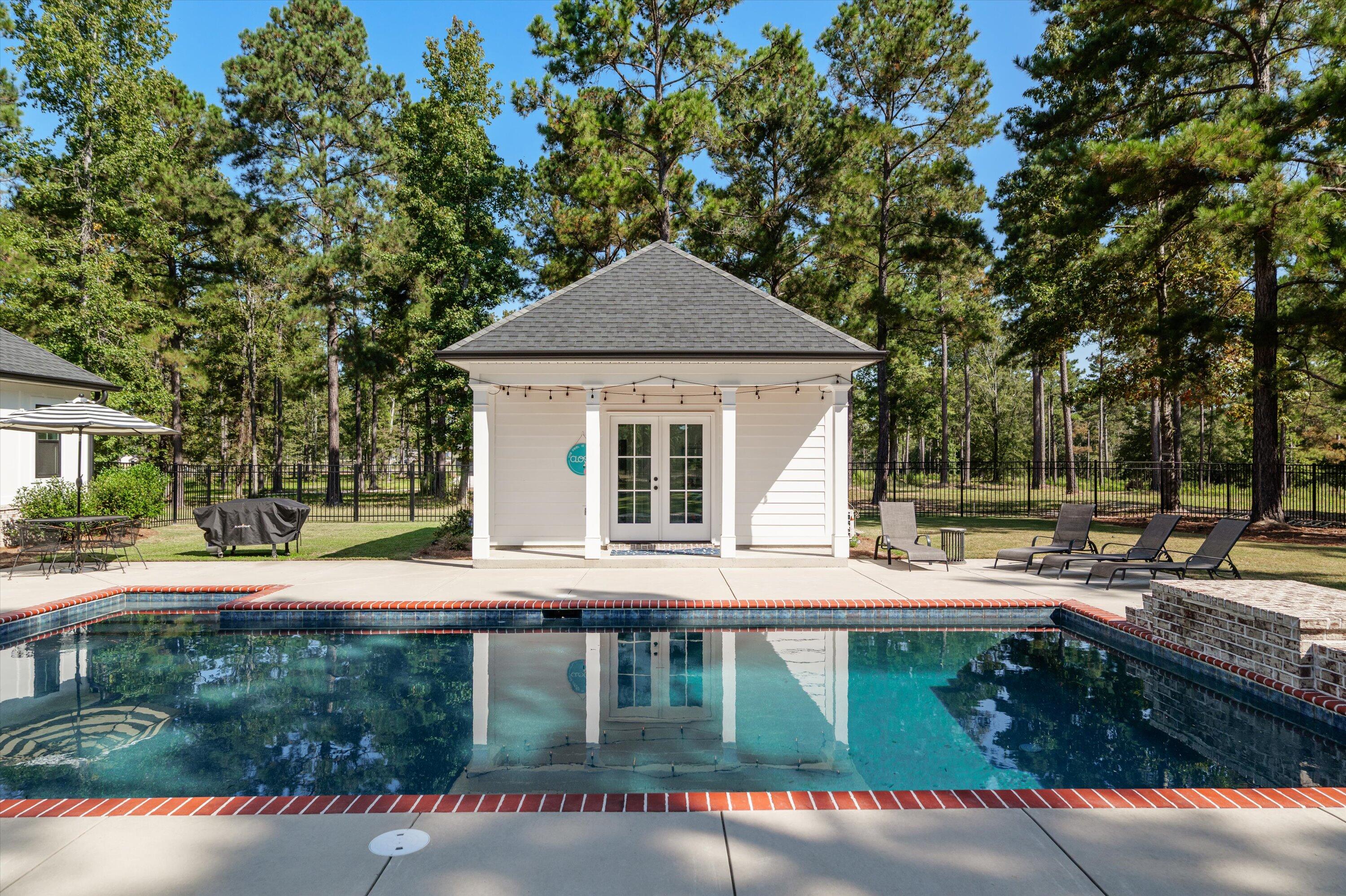 390 Shagbark Way Way