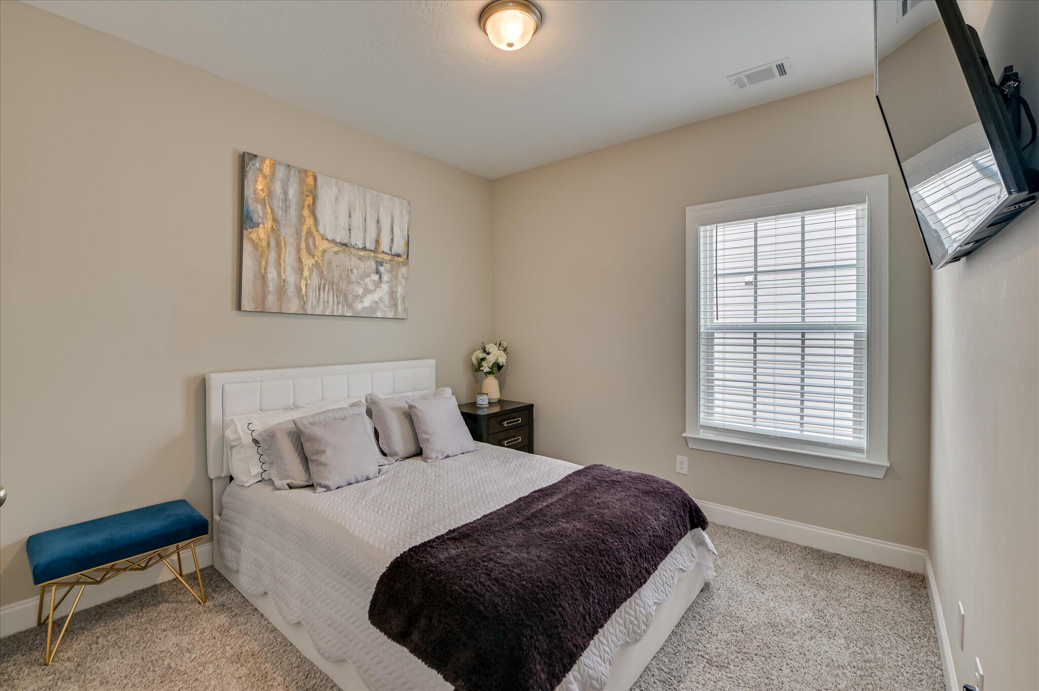 5935 Big Pond Trail