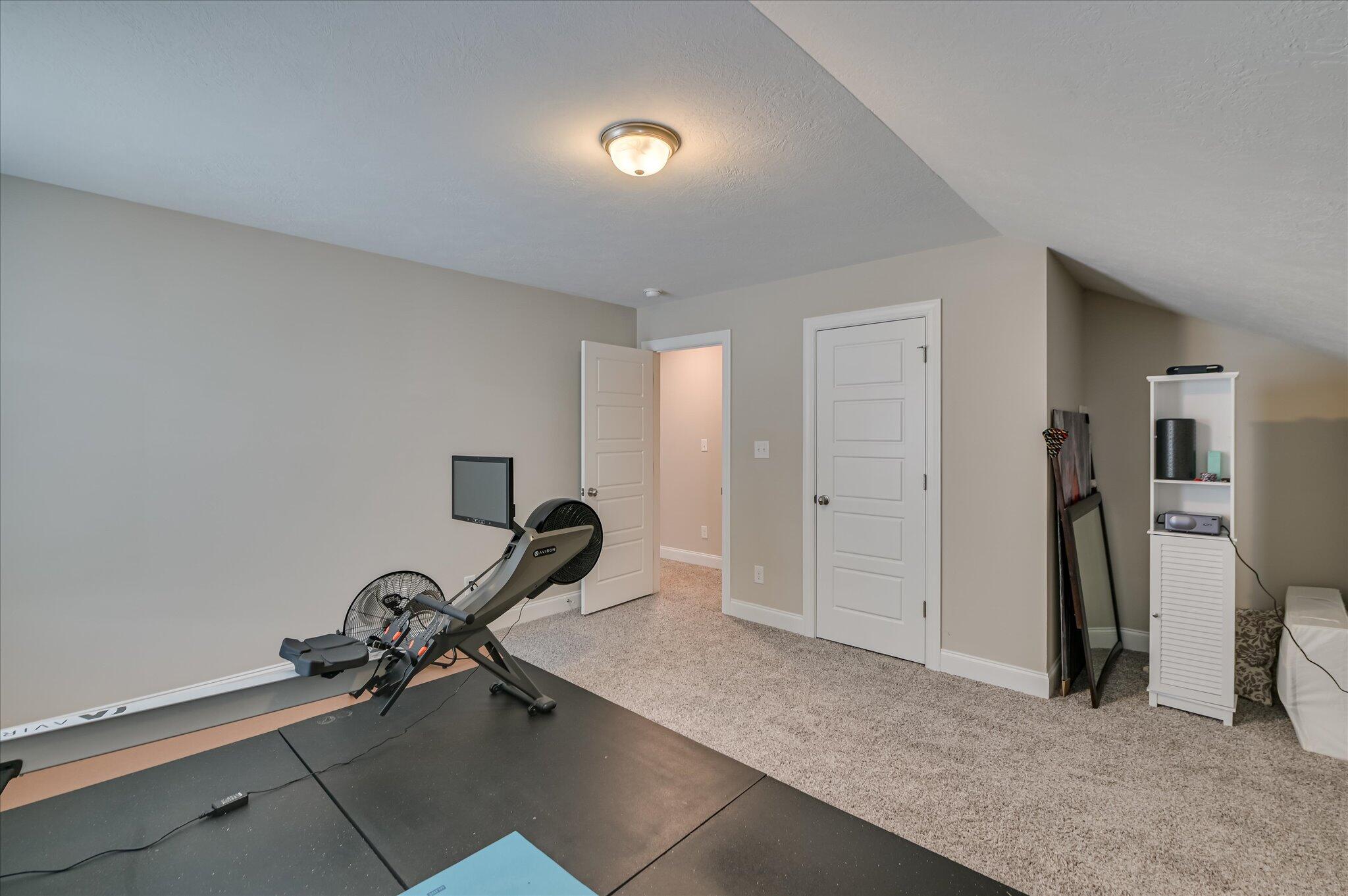 5935 Big Pond Trail