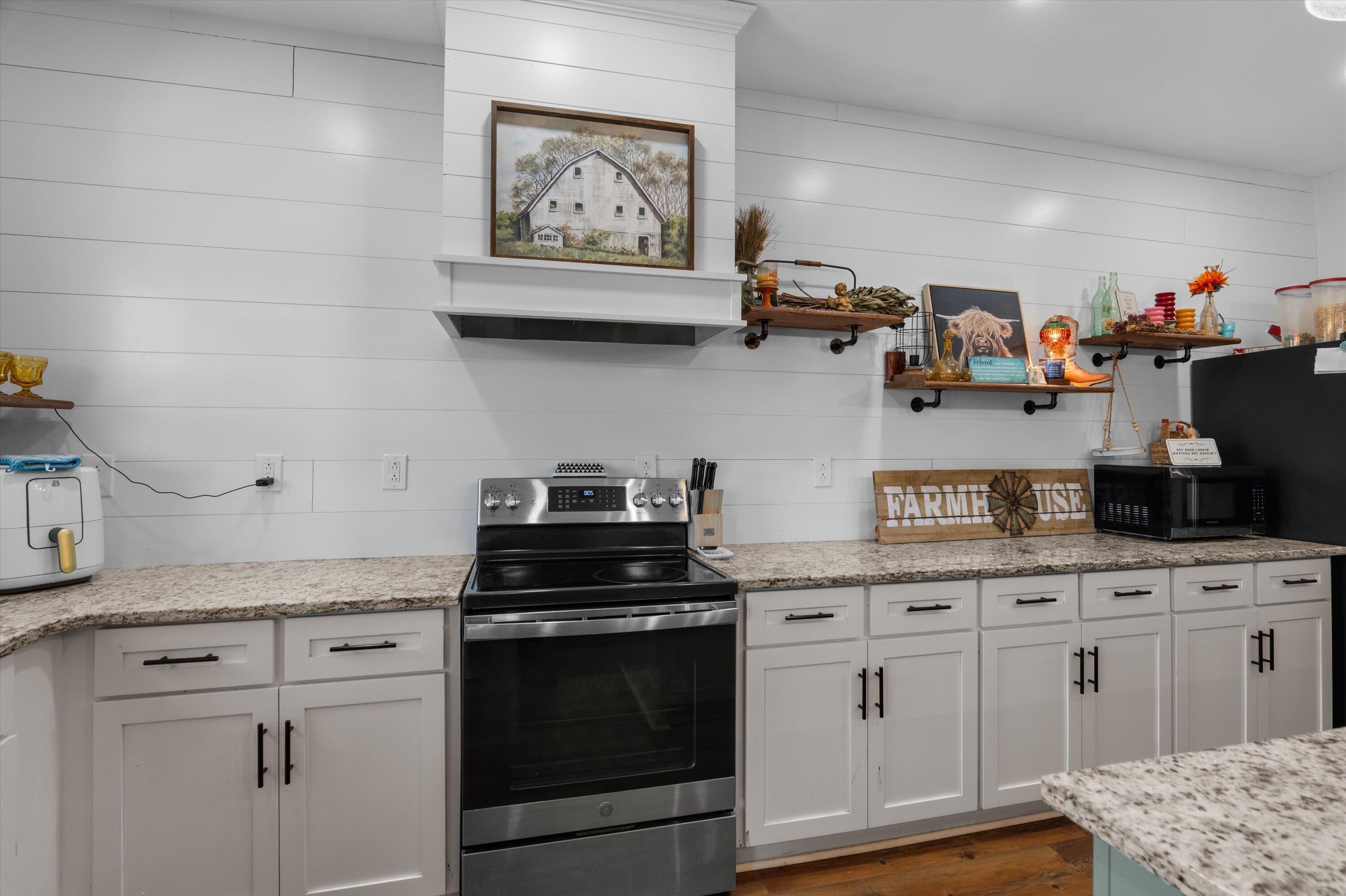 2579 Jessie James Pond Road