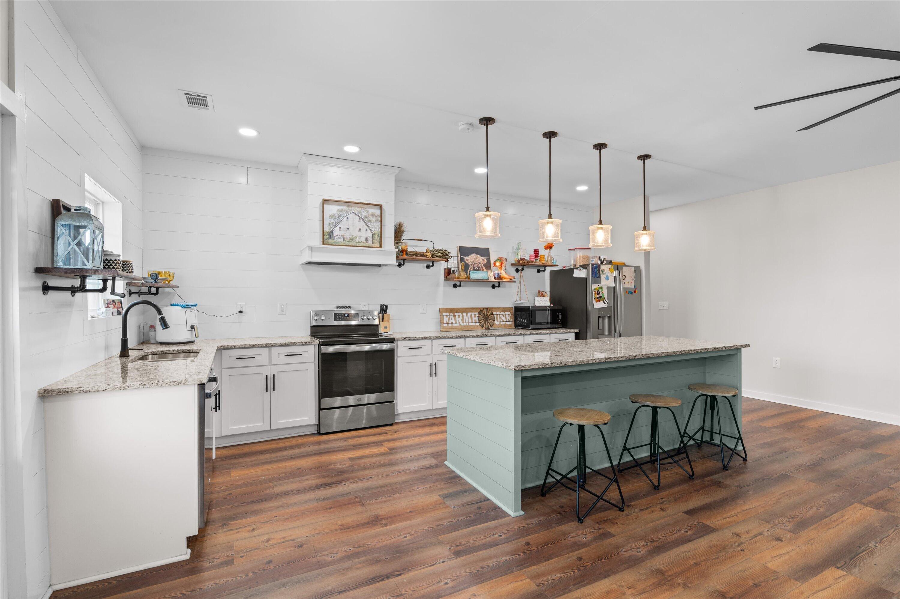 2579 Jessie James Pond Road