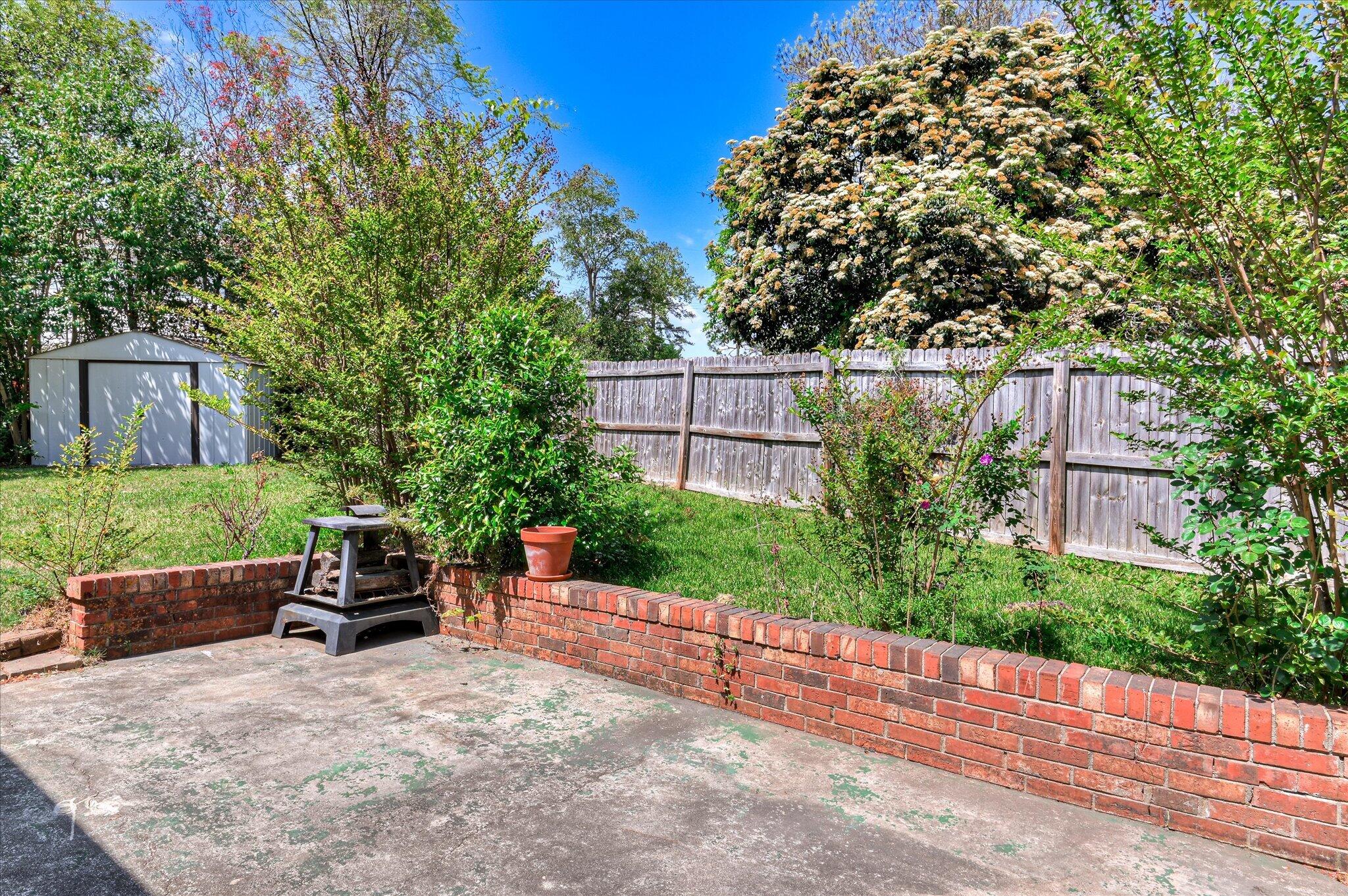 160 Creek View Circle