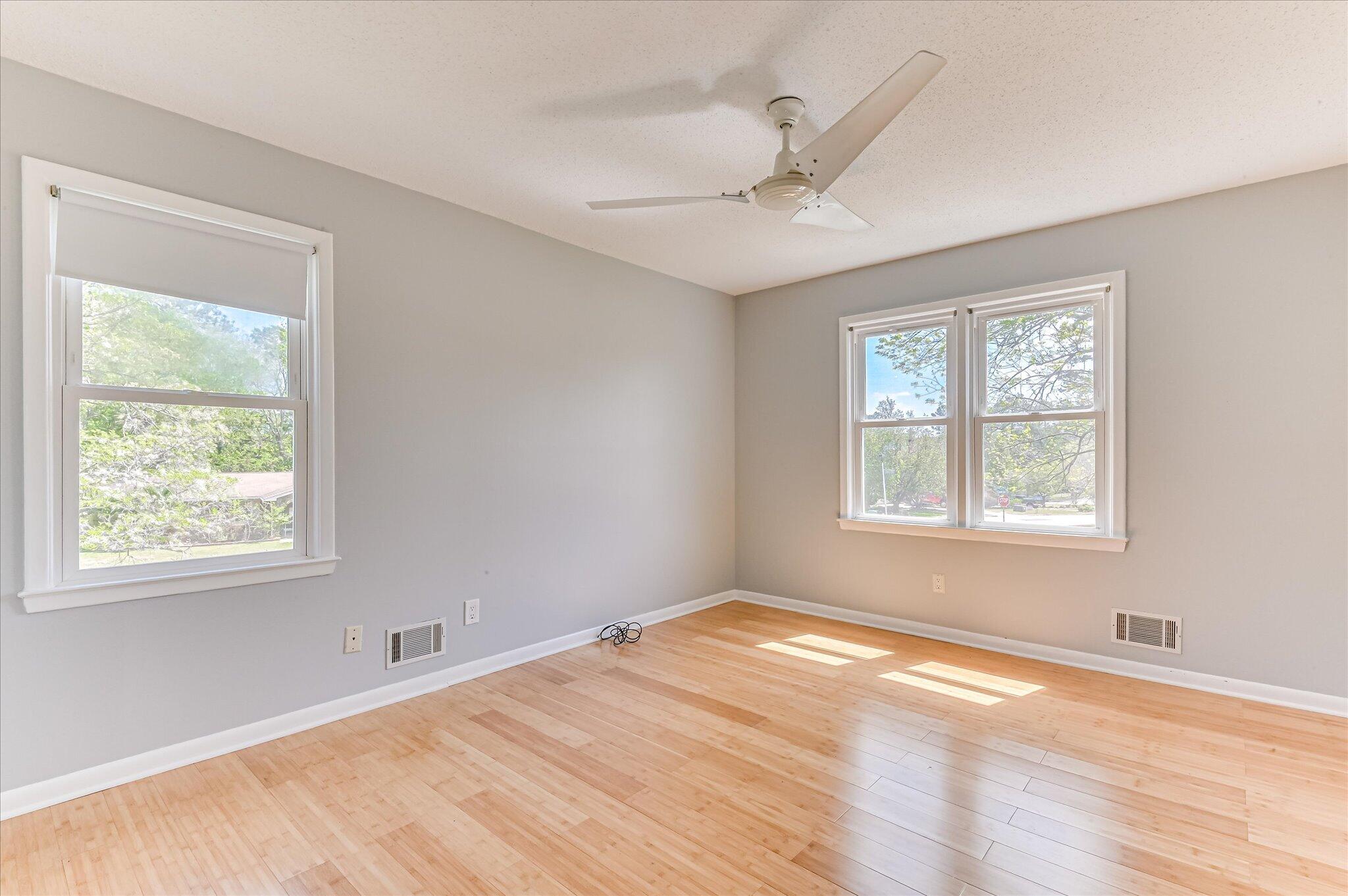 160 Creek View Circle