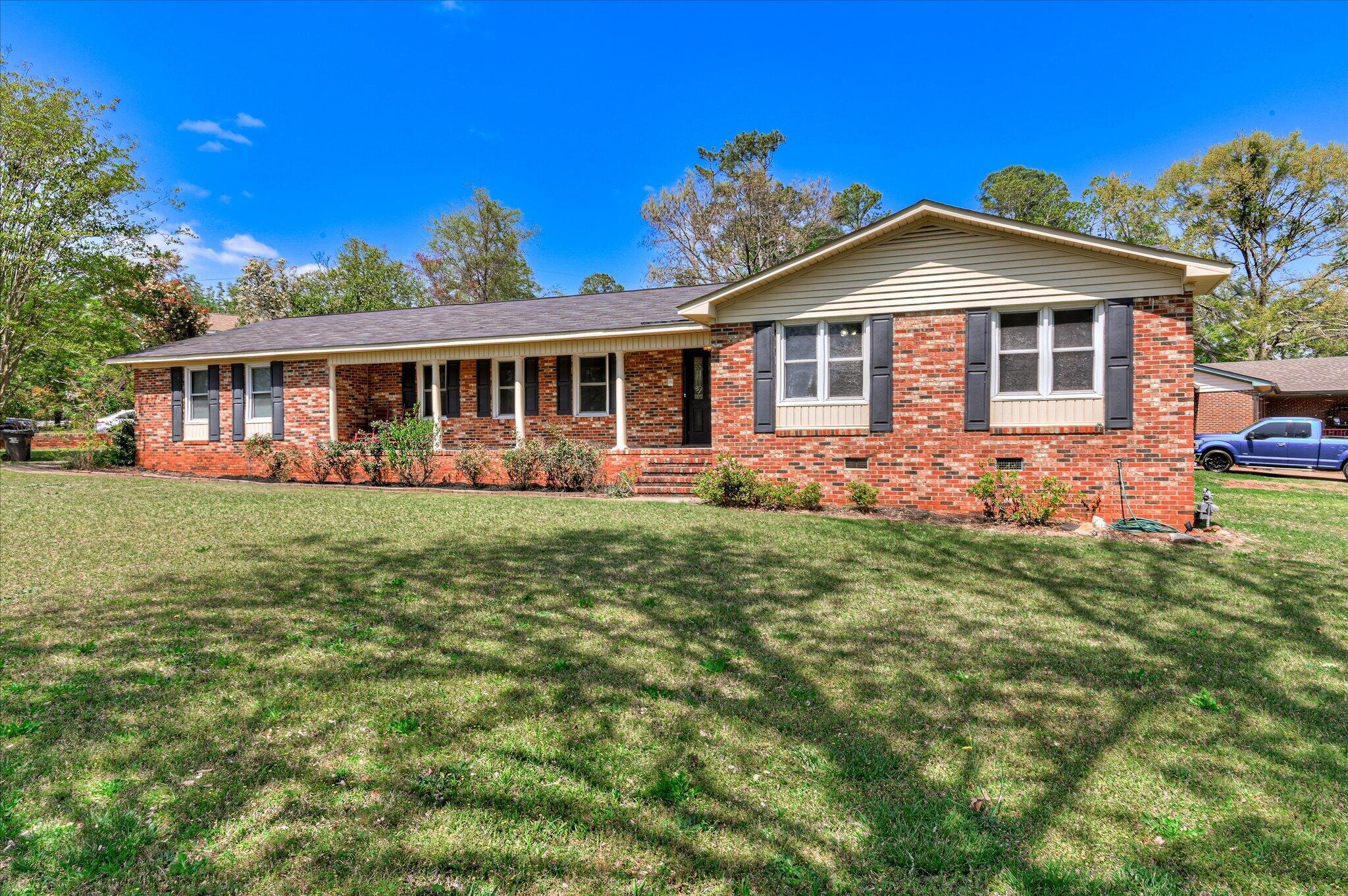 160 Creek View Circle