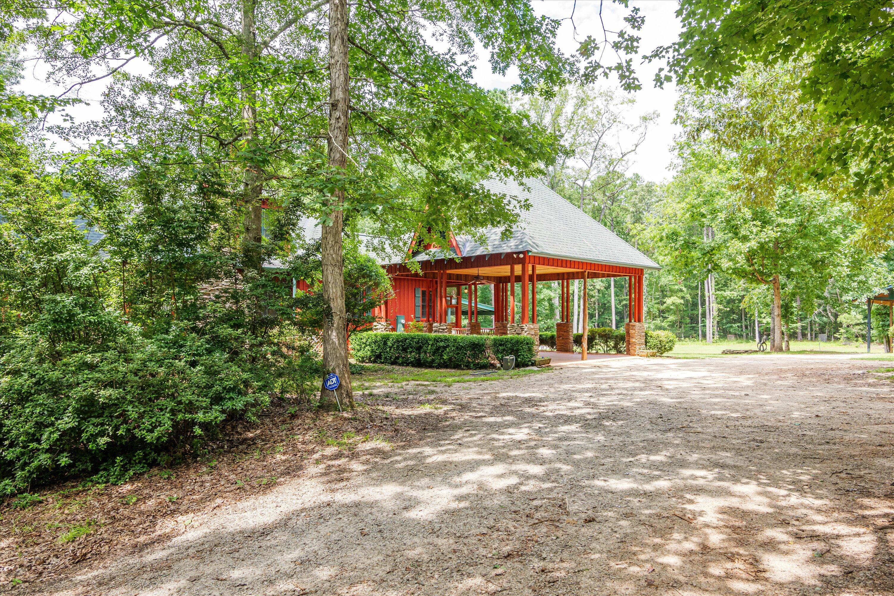 7601 Winfield Hills Road