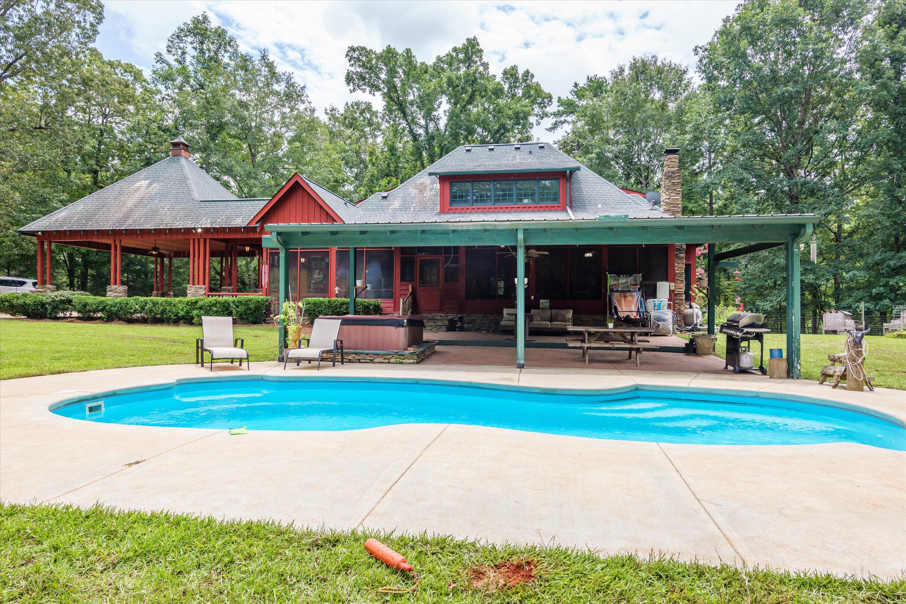 7601 Winfield Hills Road