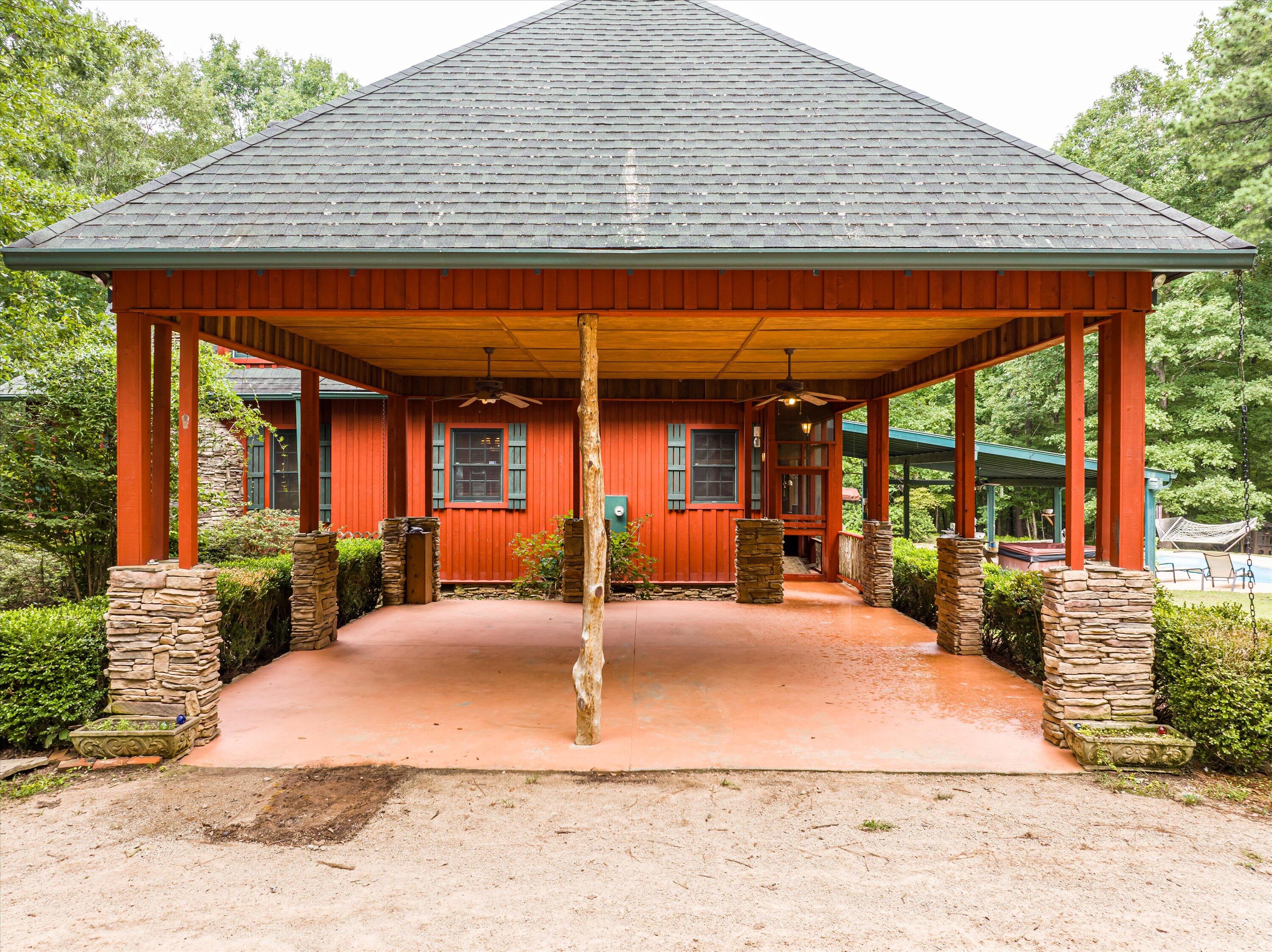 7601 Winfield Hills Road