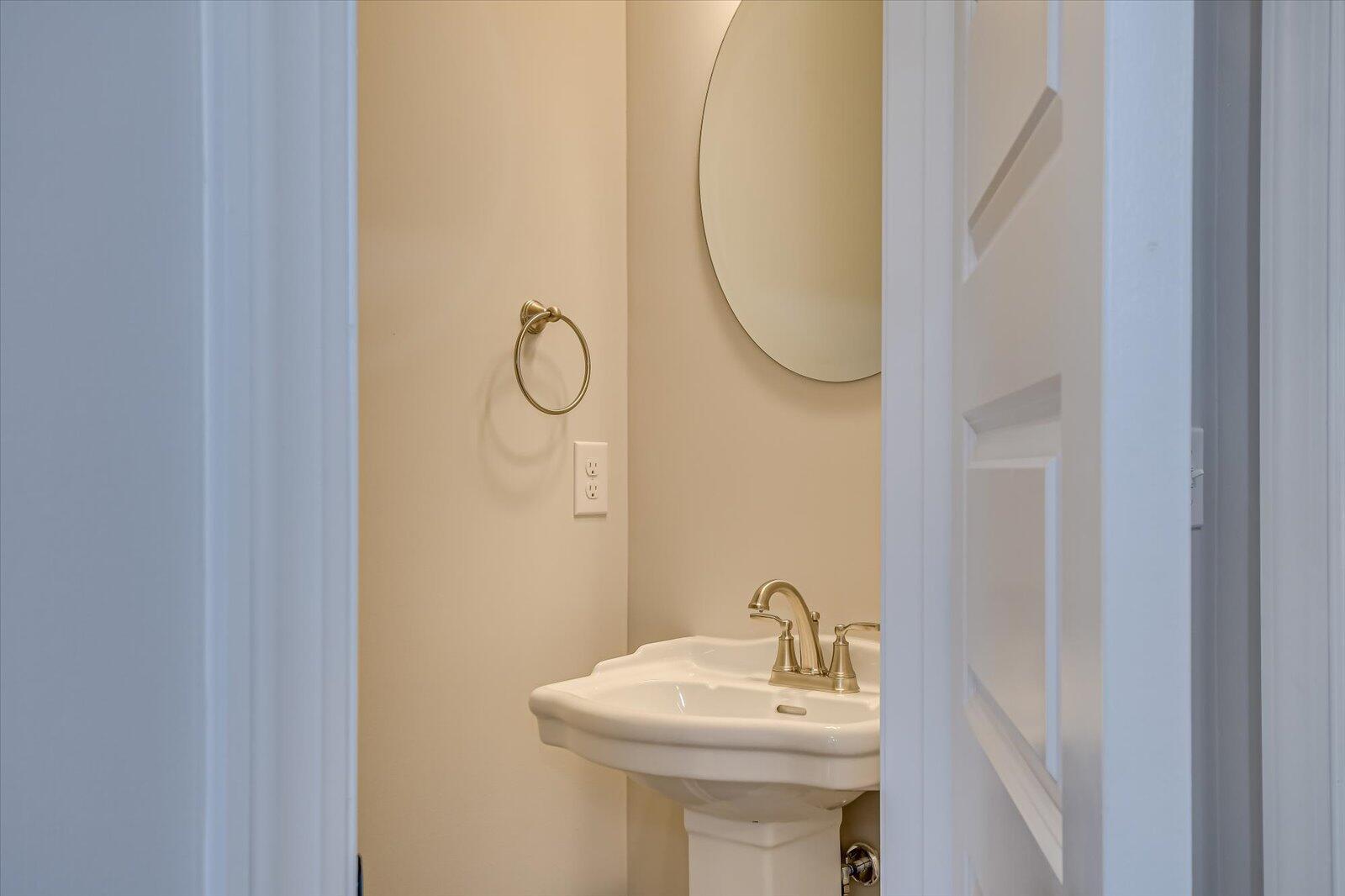 6234 Canterbury Farms Parkway