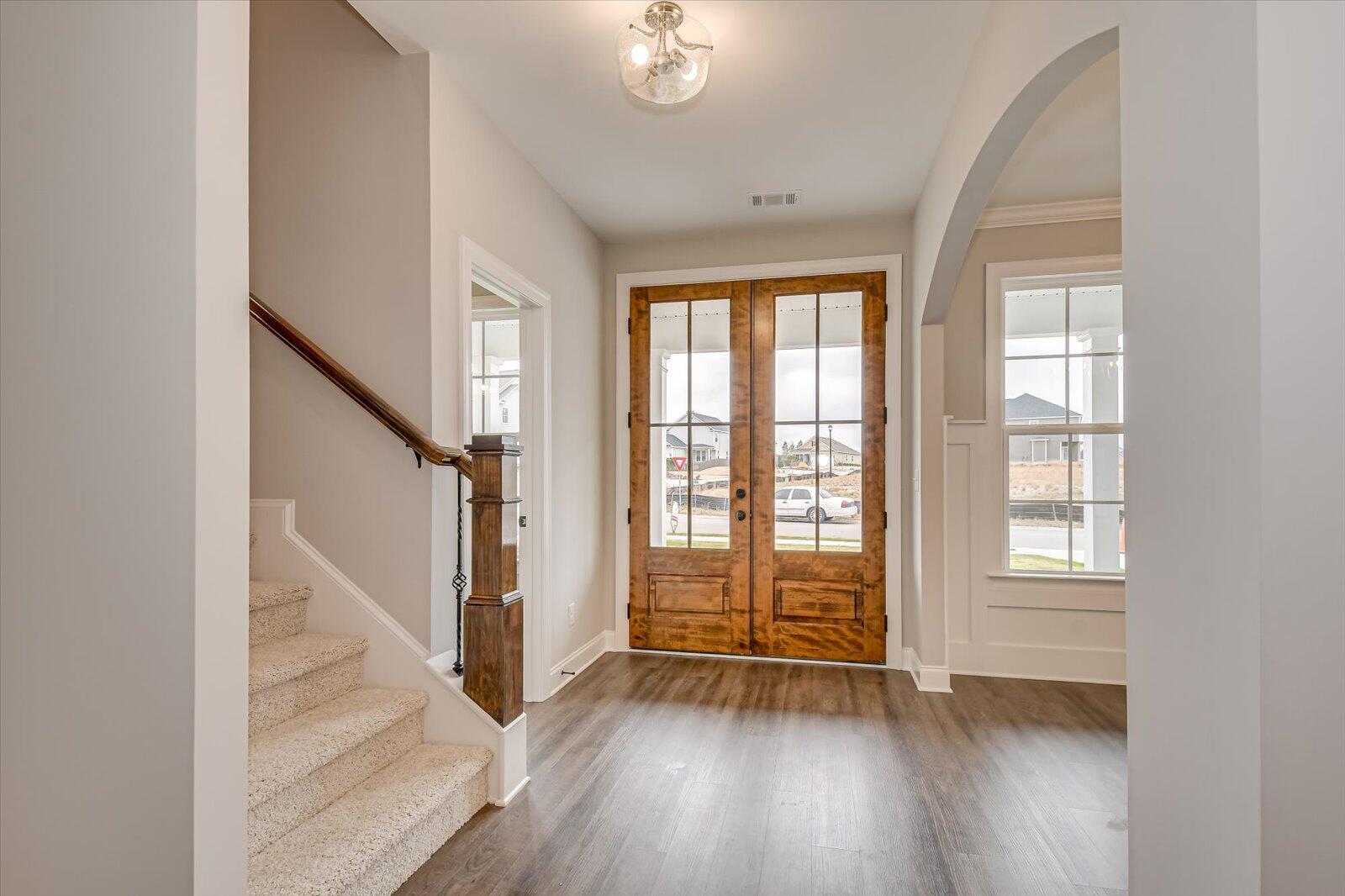 908 Walker Pt Drive