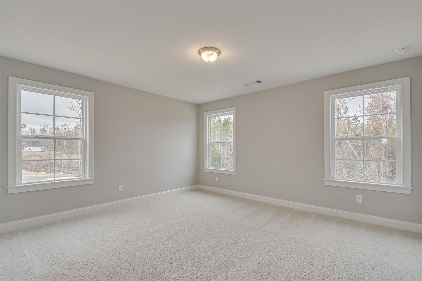 908 Walker Pt Drive