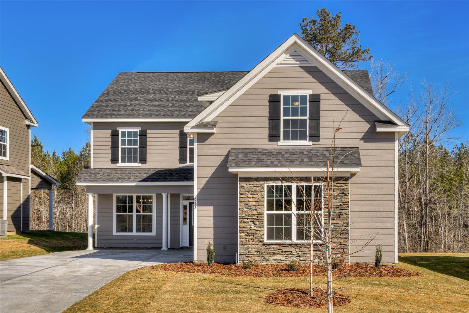 912 Walker Pt Drive