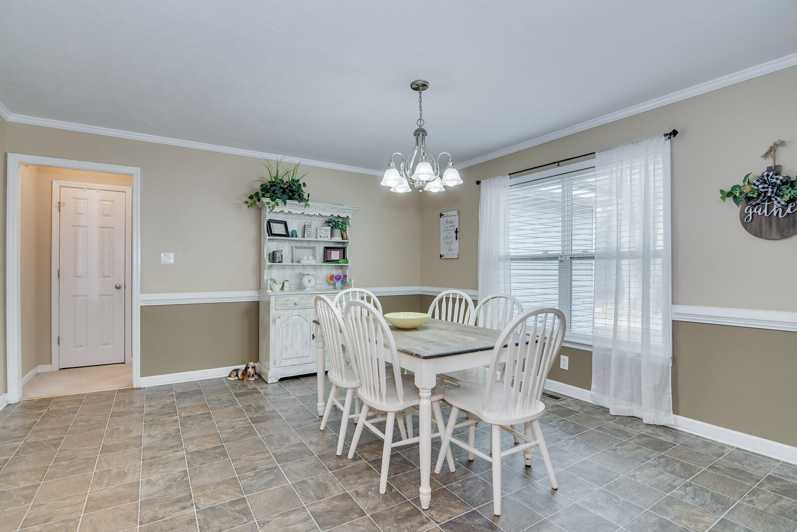 119 Stratford Lane