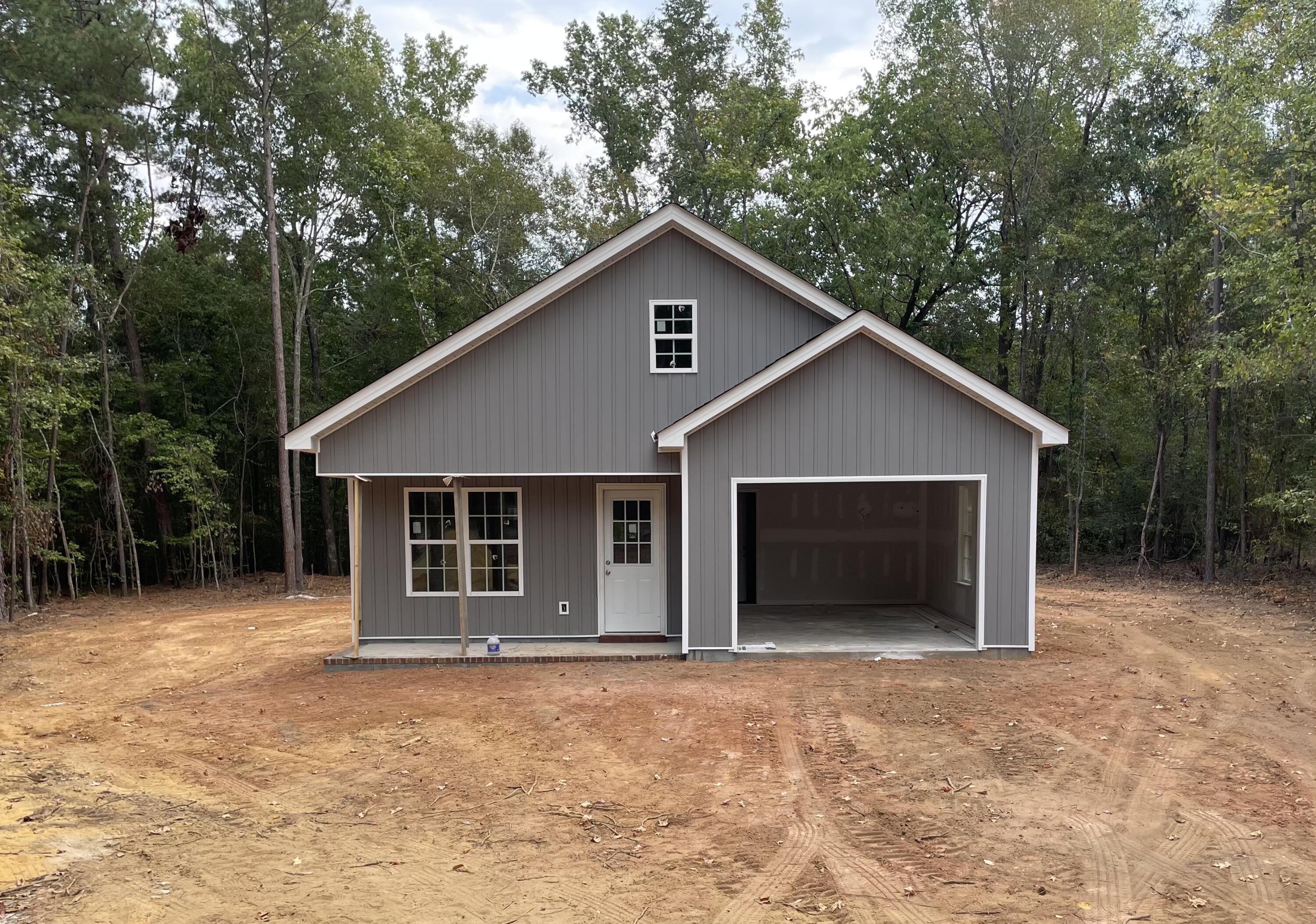 512 Lakewood Drive