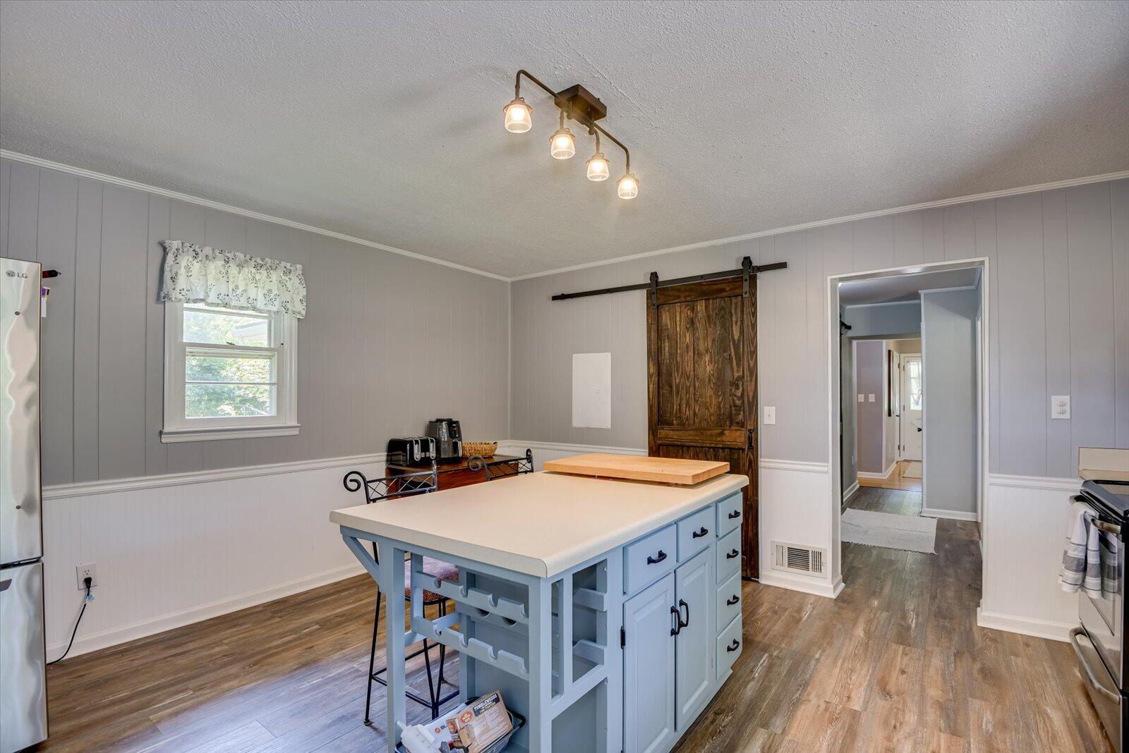 362 Morris Road