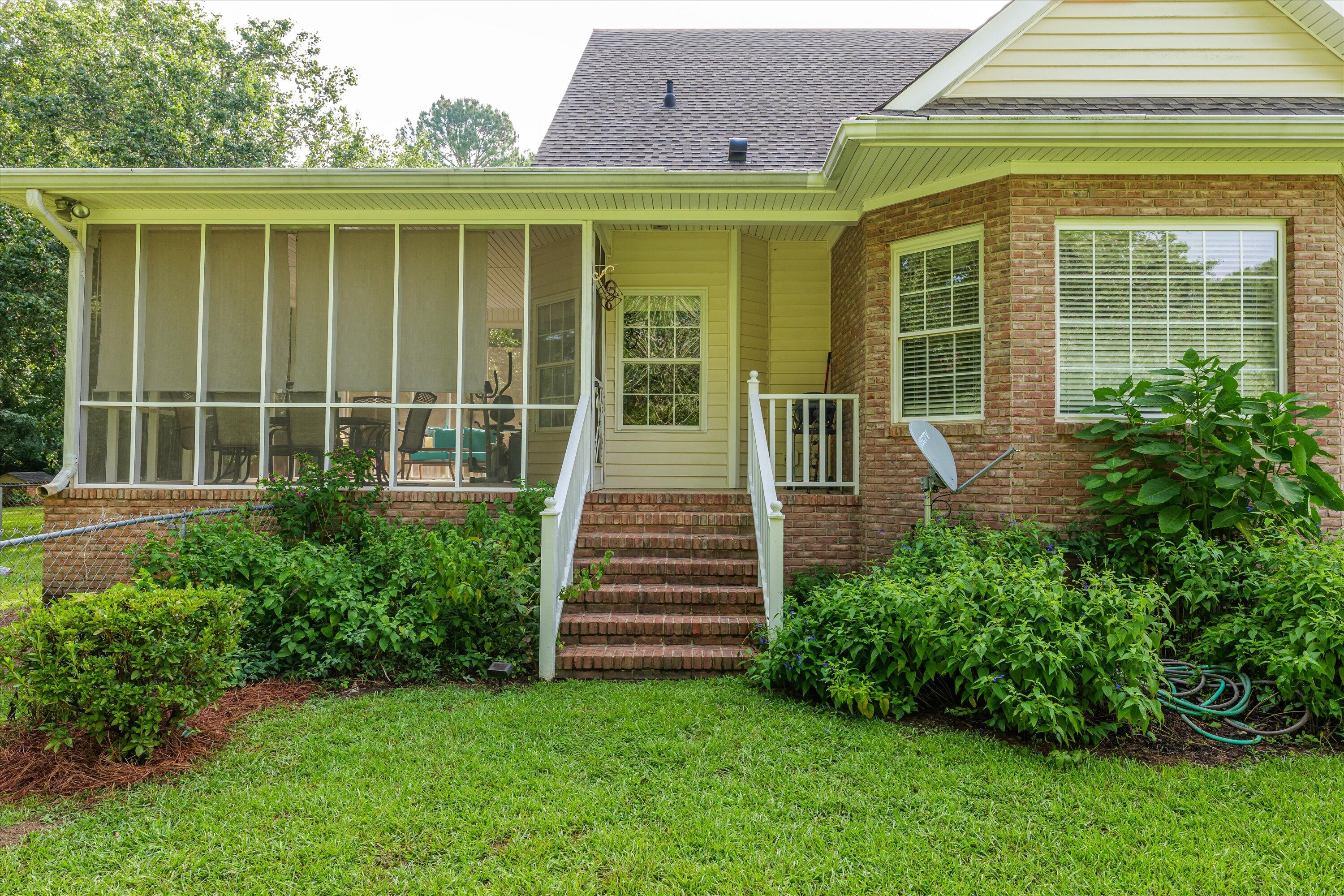 2240 Red Haven Drive