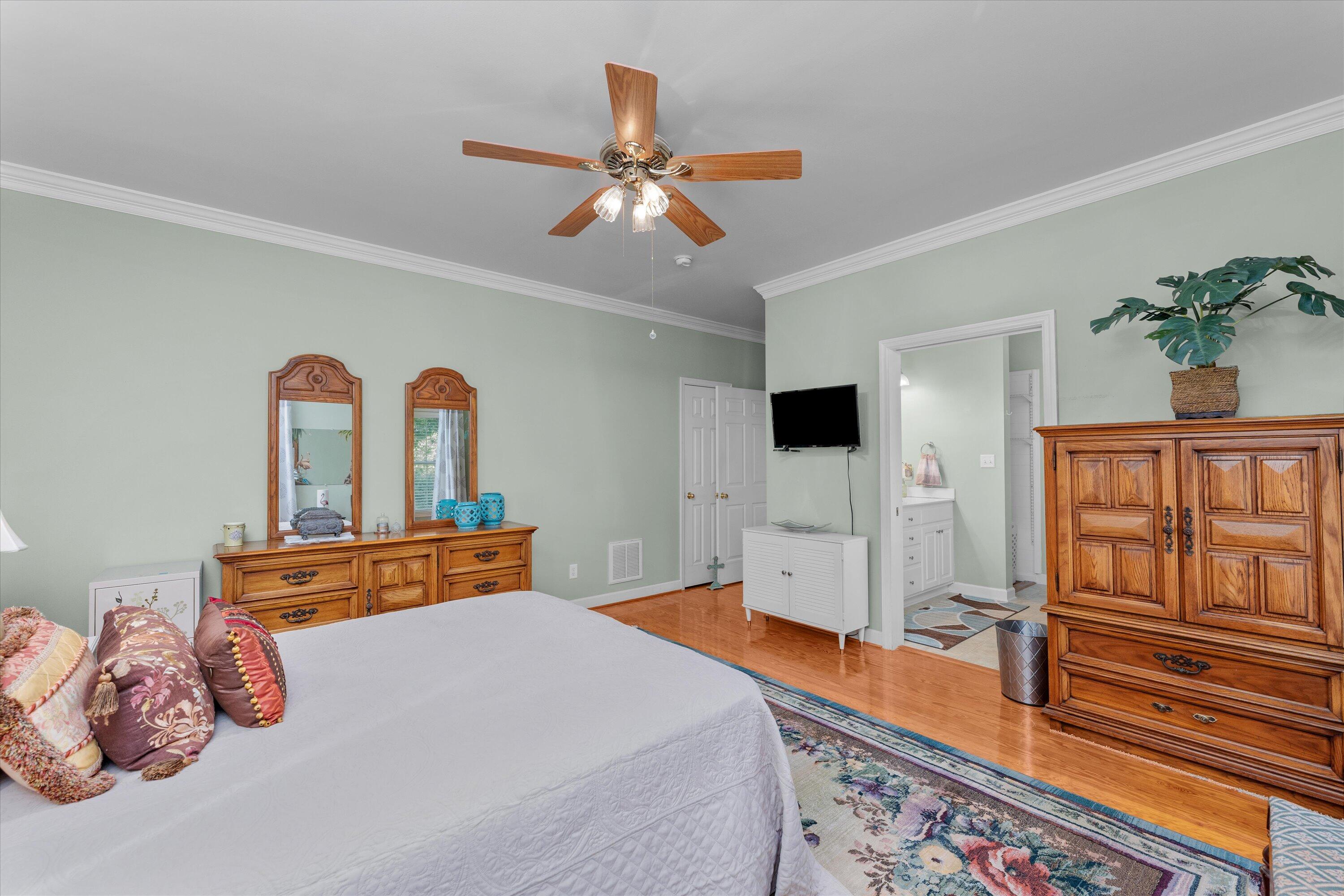 2240 Red Haven Drive