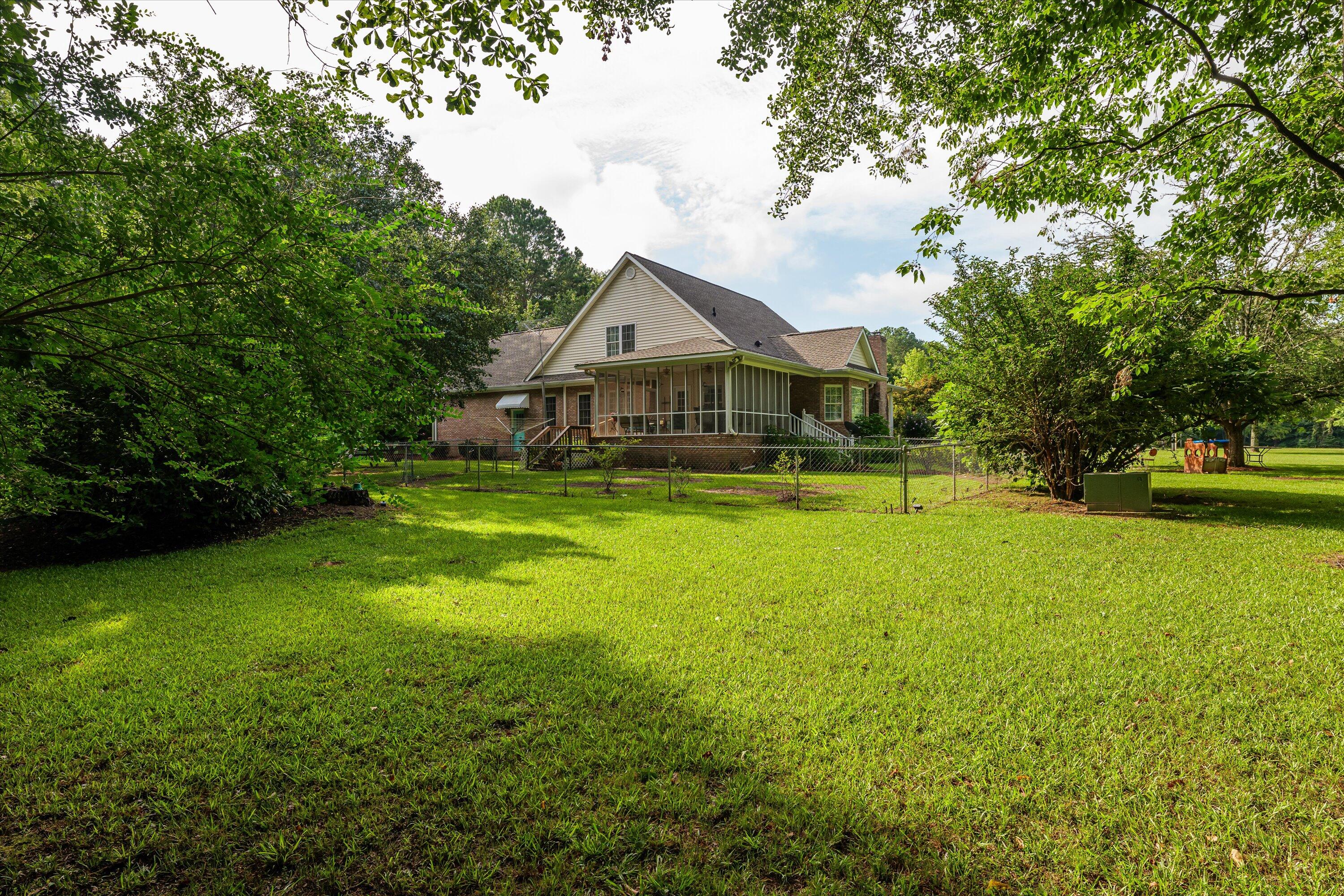 2240 Red Haven Drive