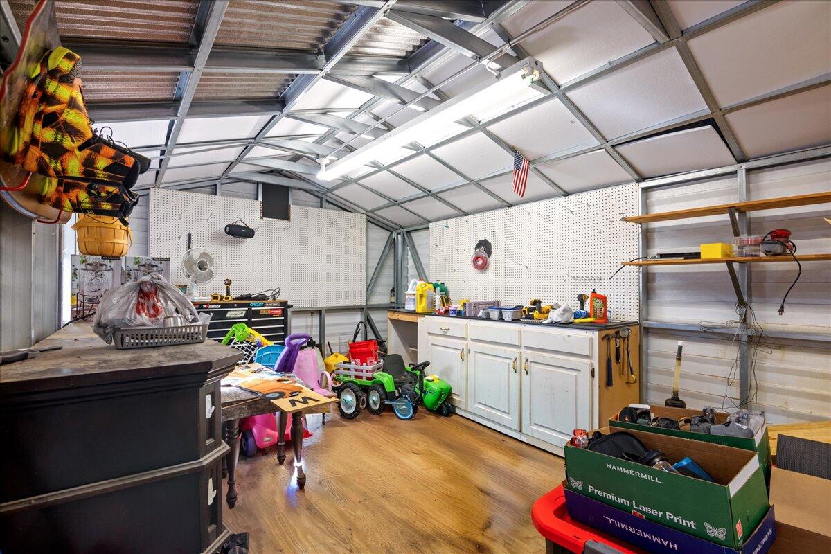 6530 Roberts Drive