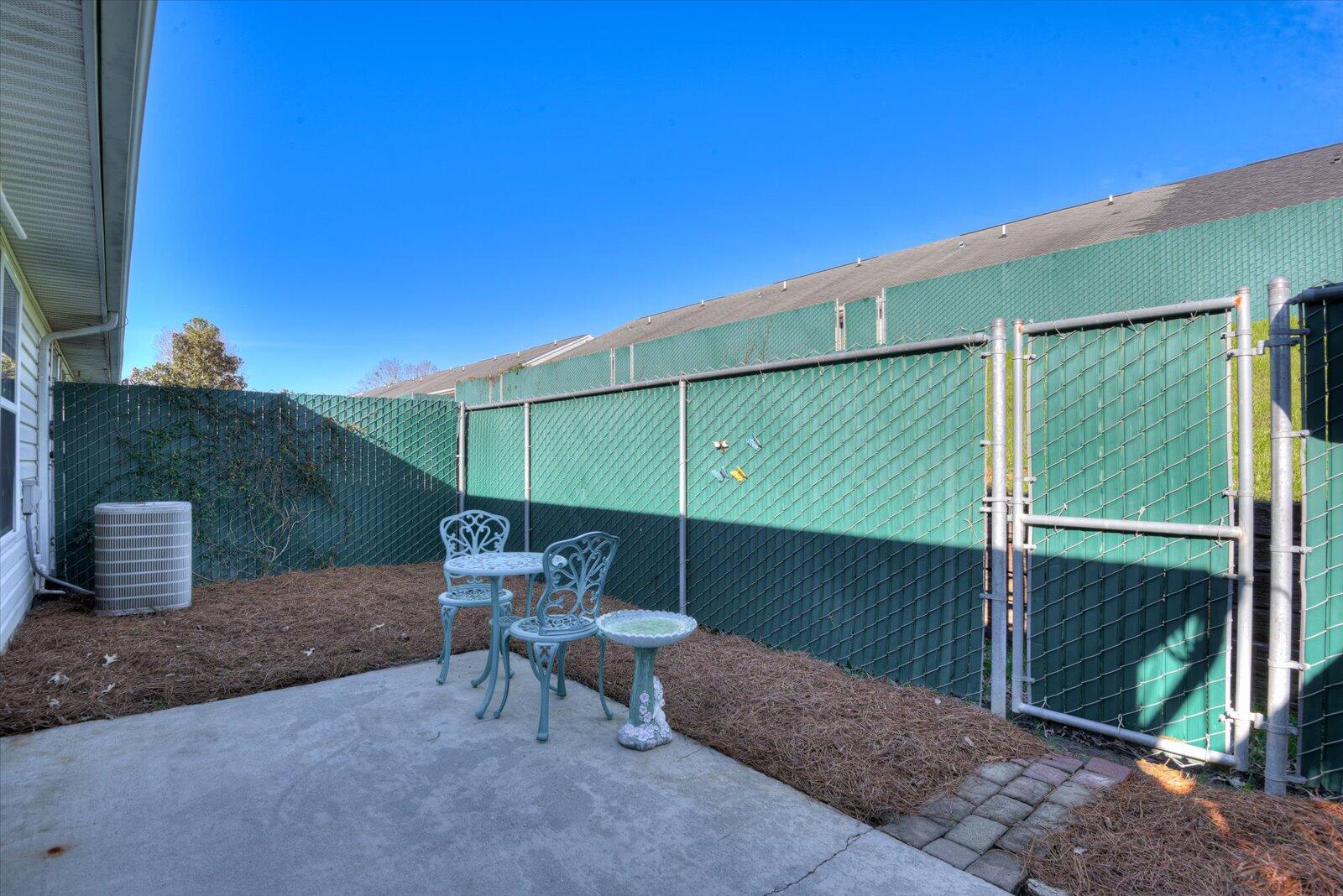 330 Greendale Place
