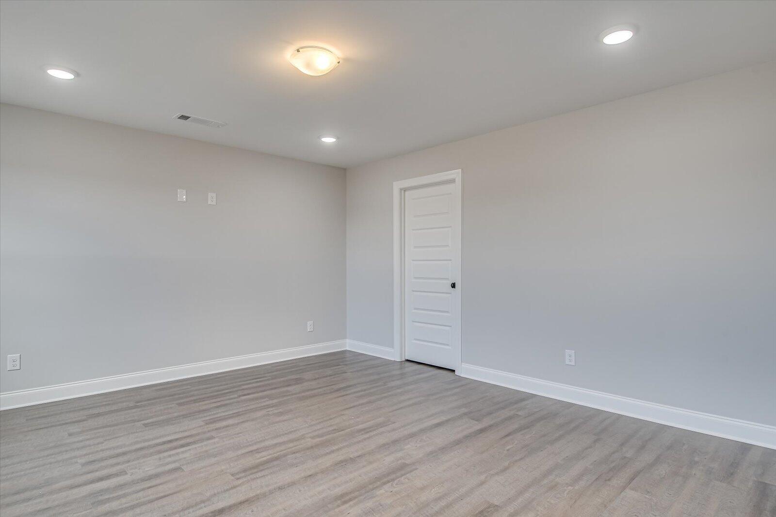 6240 Canterbury Farms Parkway