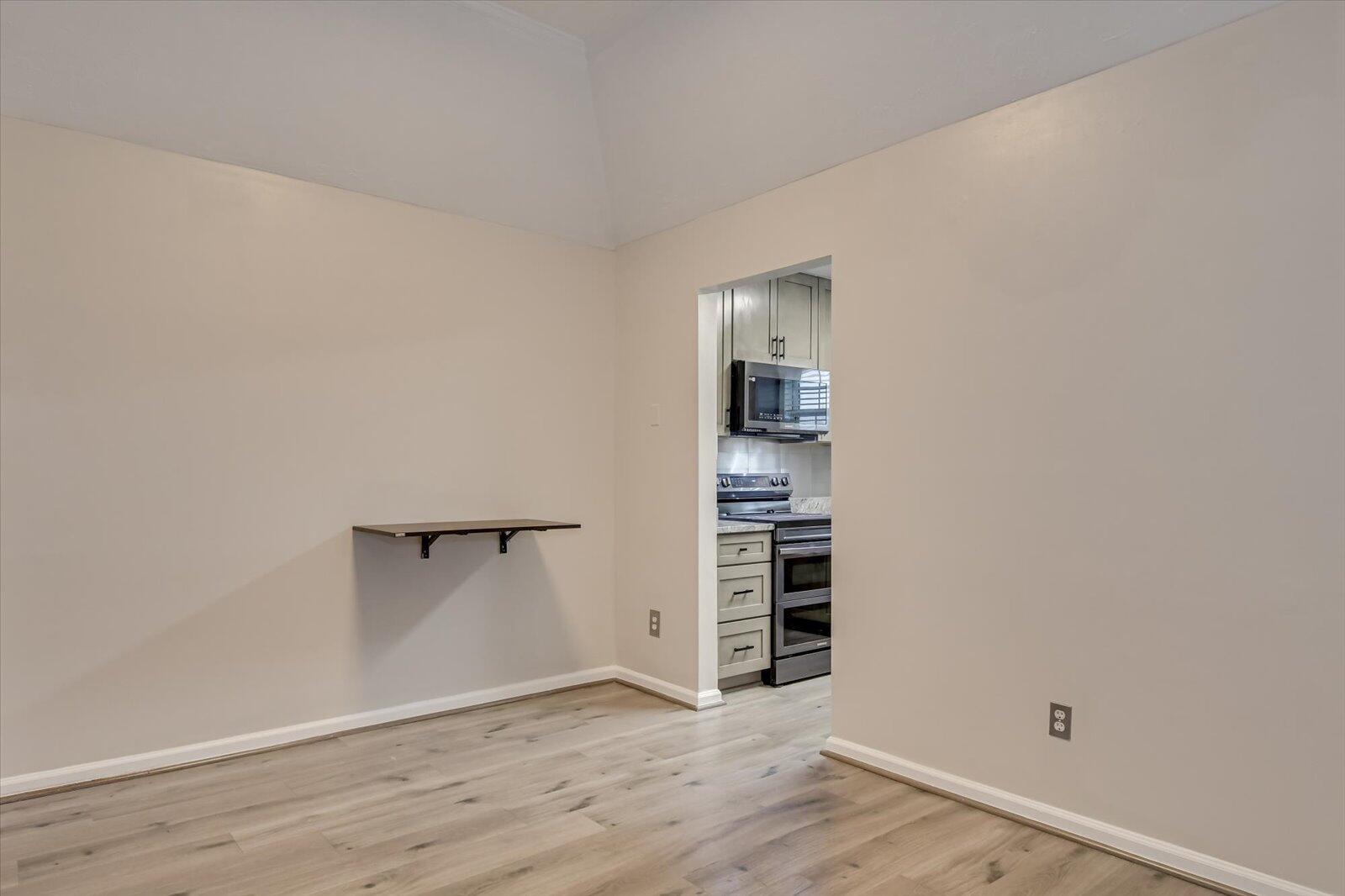 312 Hornhead Drive