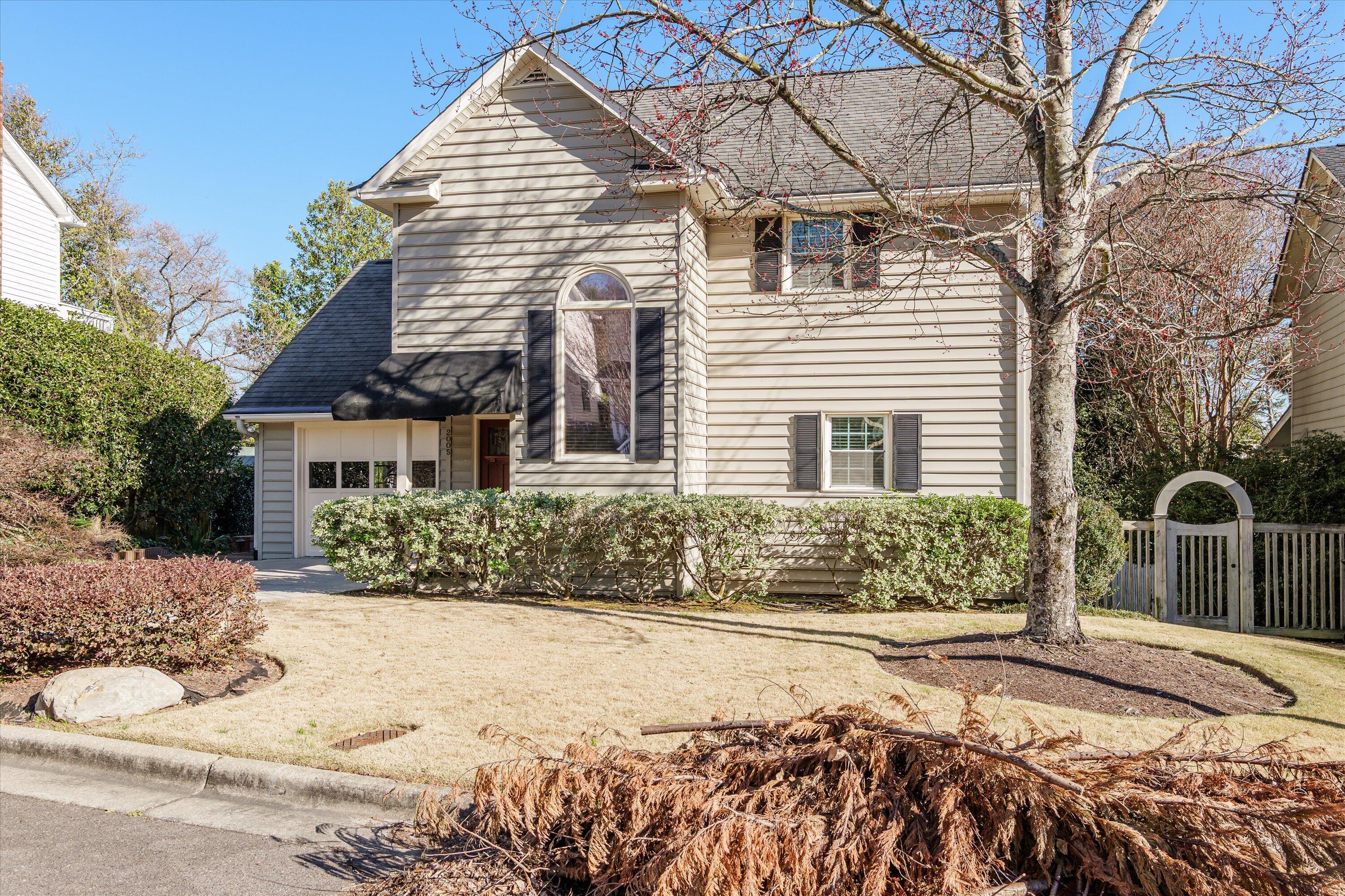 2005 Summer Ridge Drive