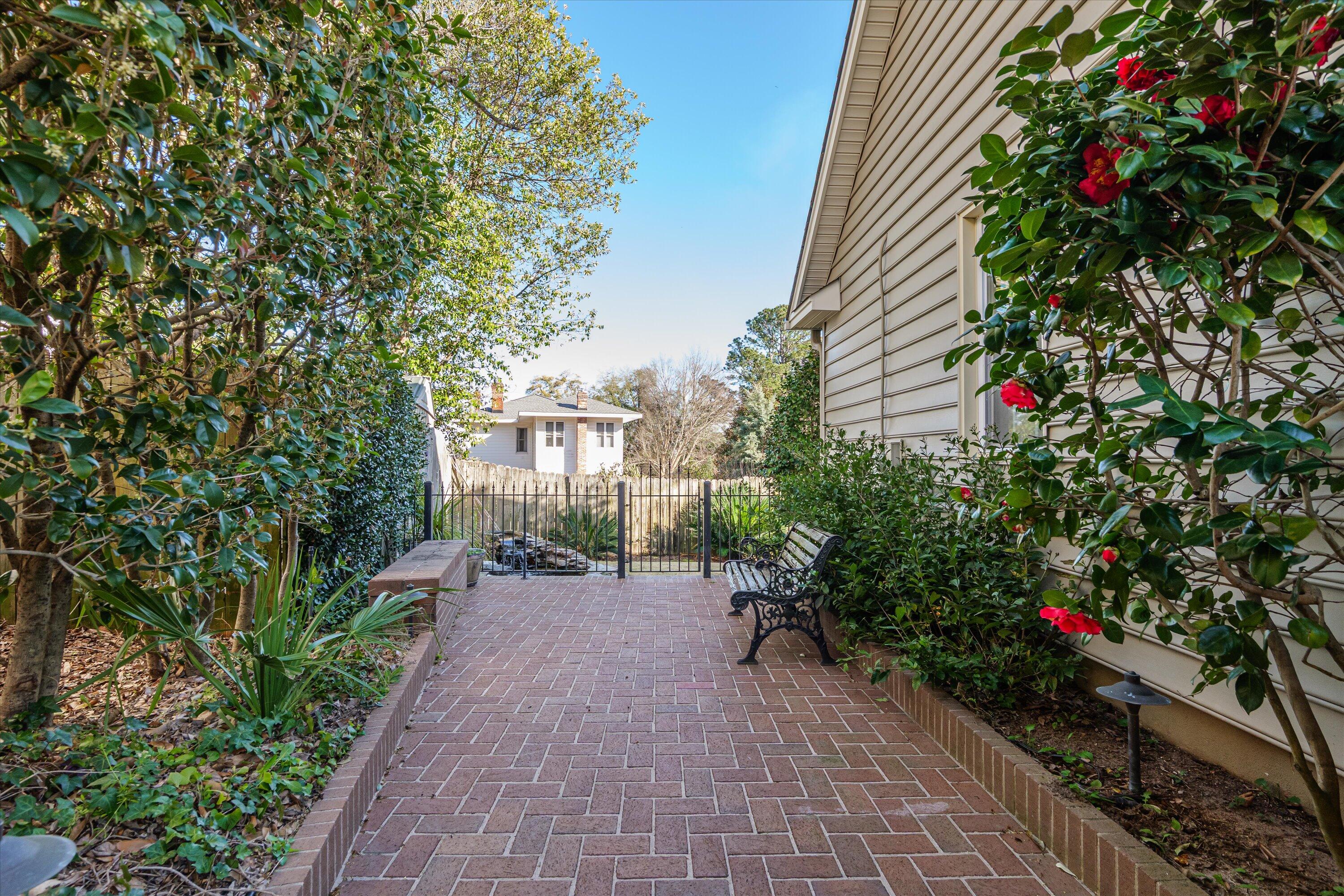 2005 Summer Ridge Drive