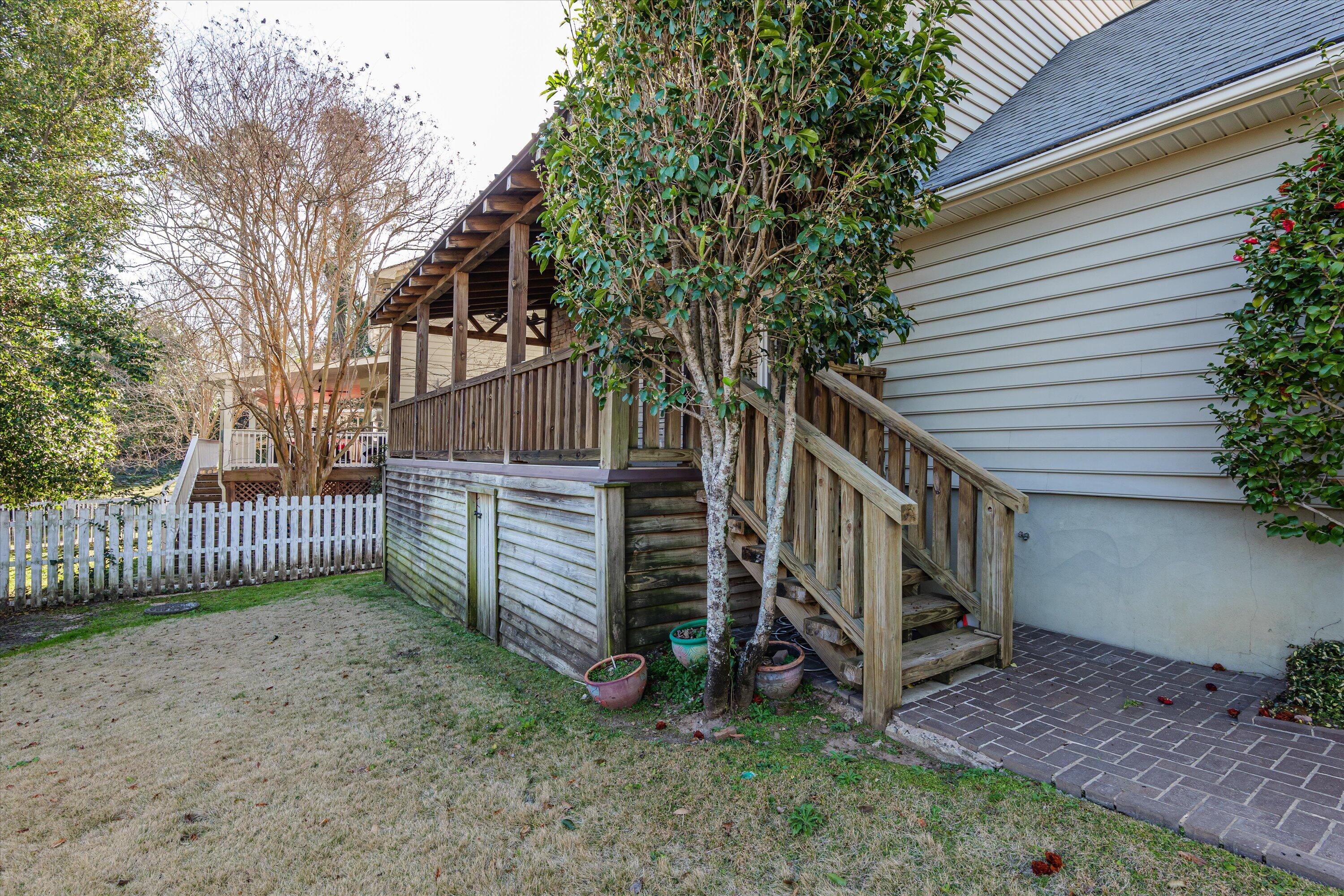 2005 Summer Ridge Drive