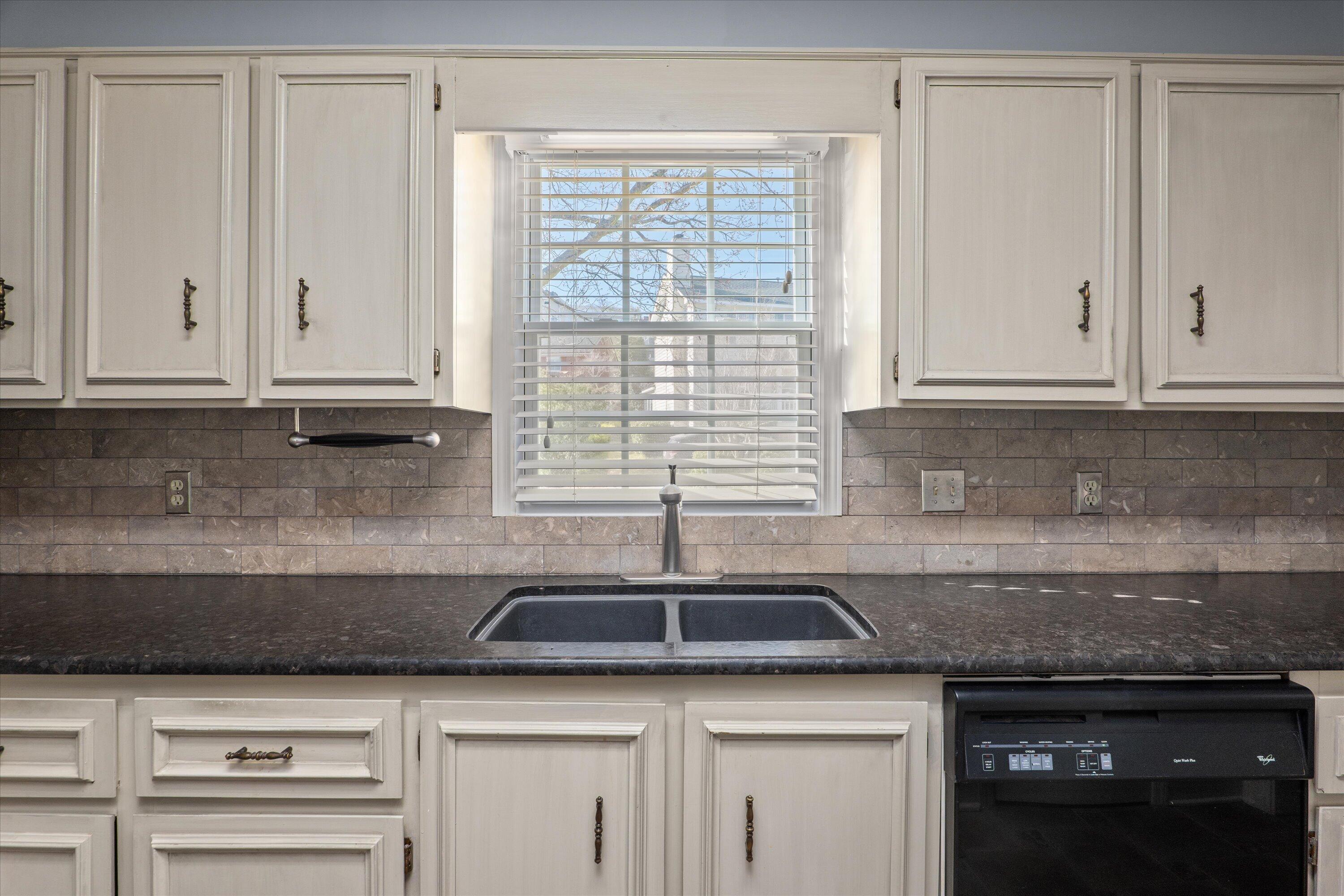 2005 Summer Ridge Drive