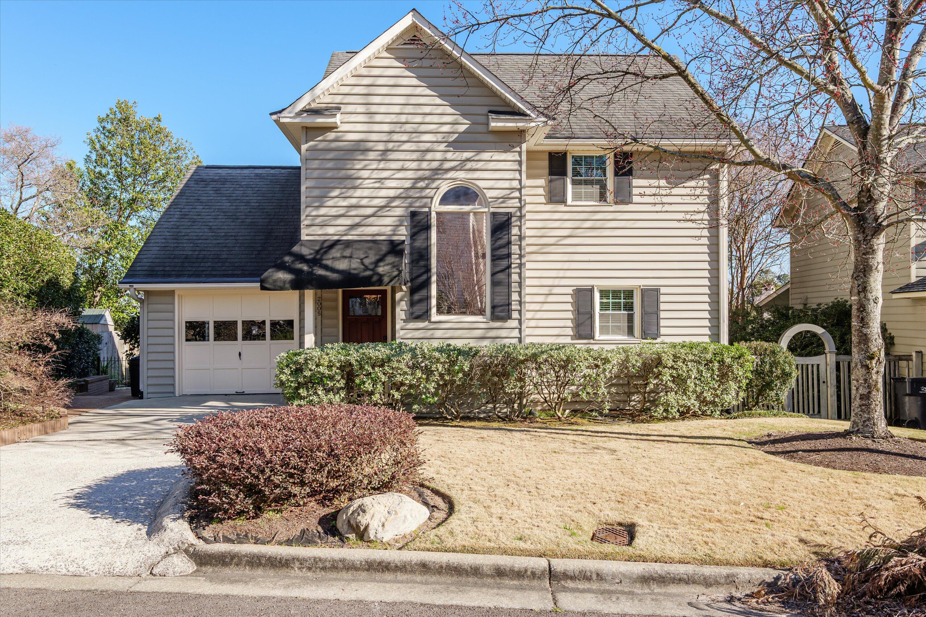 2005 Summer Ridge Drive