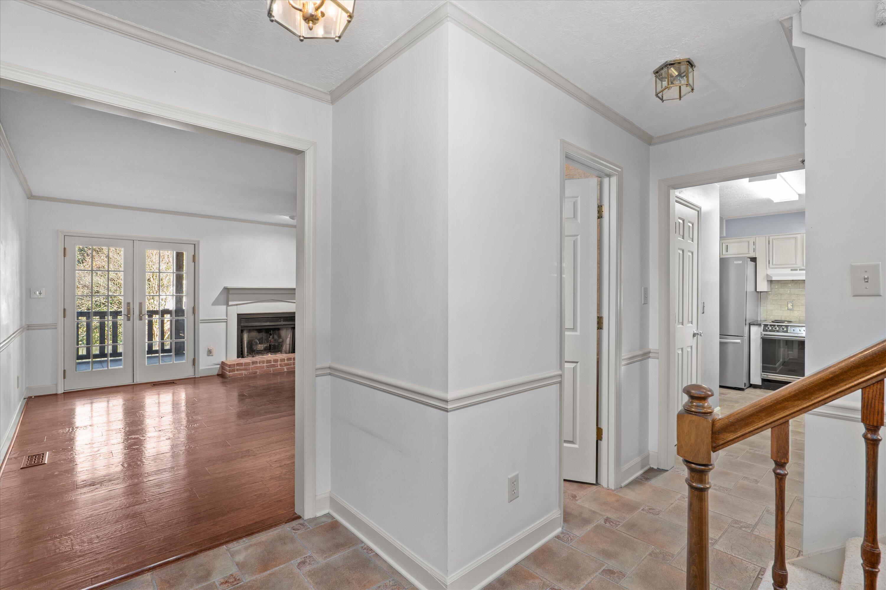 2005 Summer Ridge Drive