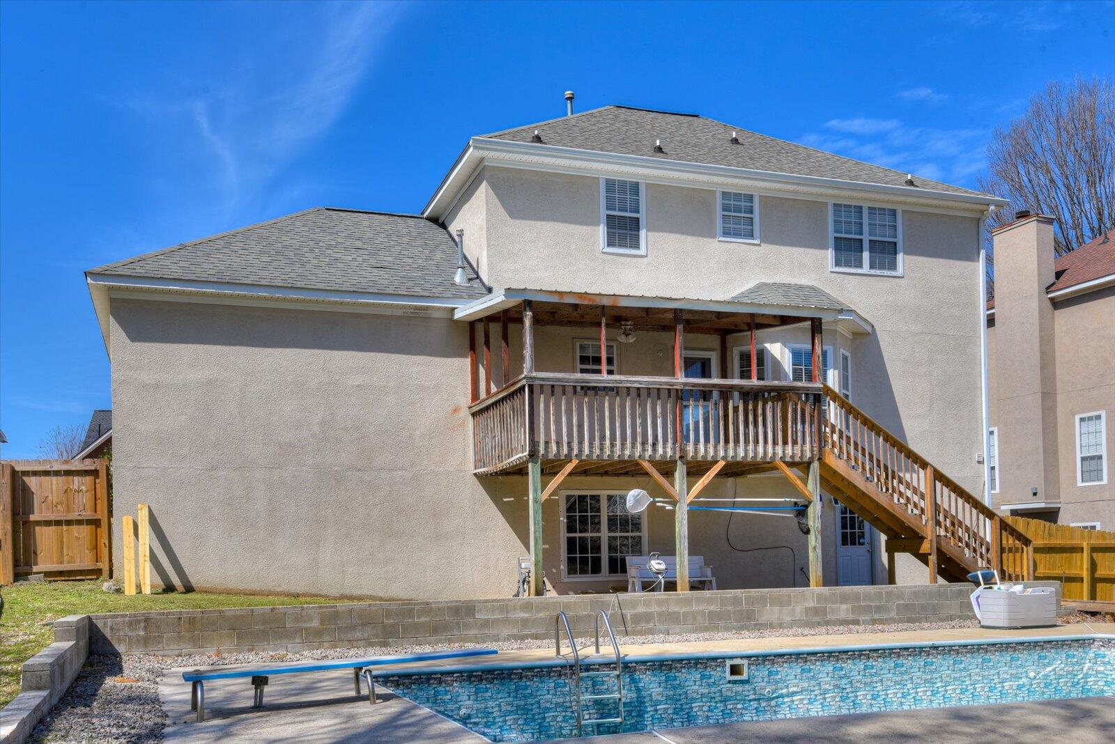 571 Oak Brook Drive