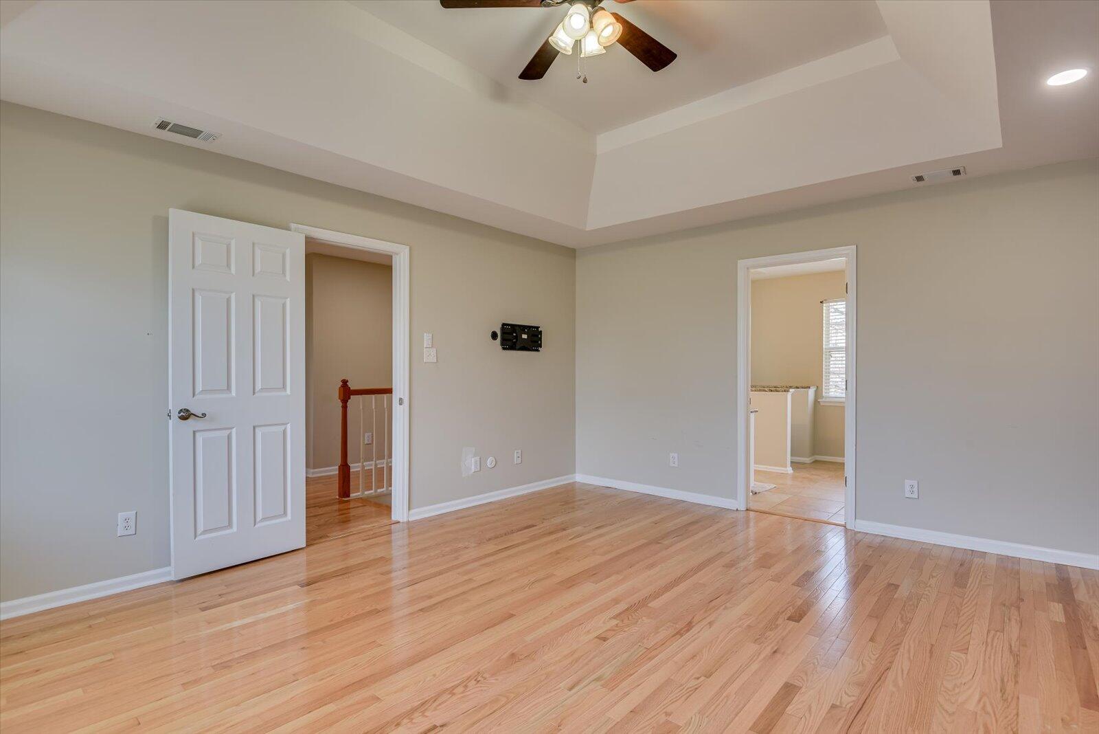 571 Oak Brook Drive